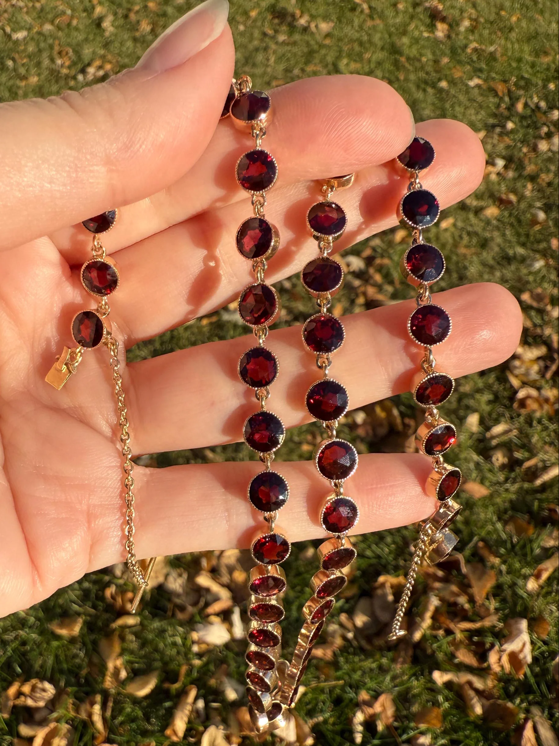 Almandine GARNET 46 Stone Riviera Station Chain 14k GOLD Necklace Vintage to Antique Romantic Gift Neckmess Neckstack Pendant Holder