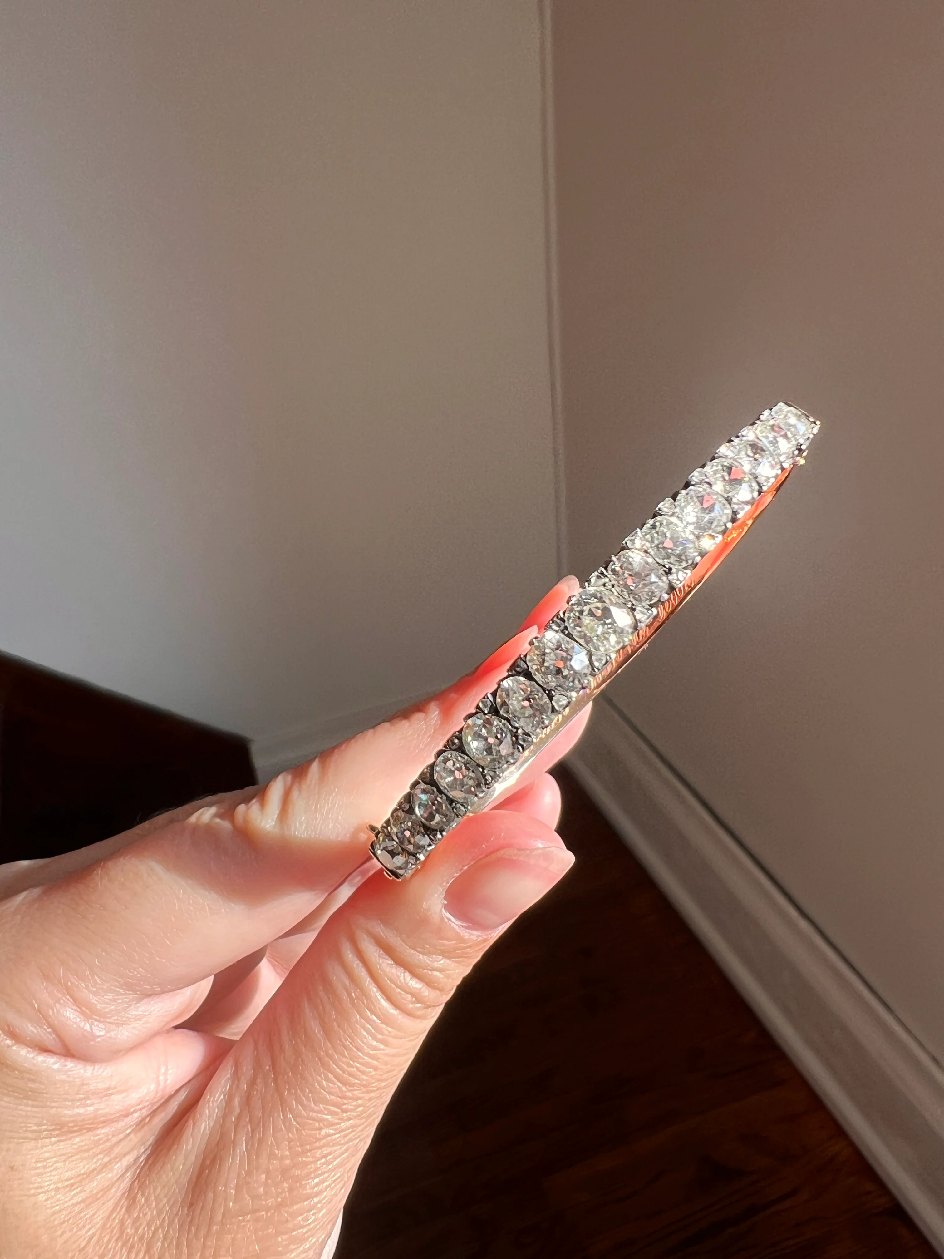 Amazing Antique 6 CARAT Old Mine Cut DIAMOND Encrusted Hinged Bangle Bracelet 18k Gold Rose Cut Spacers Gemset Prong Victorian - Image 12
