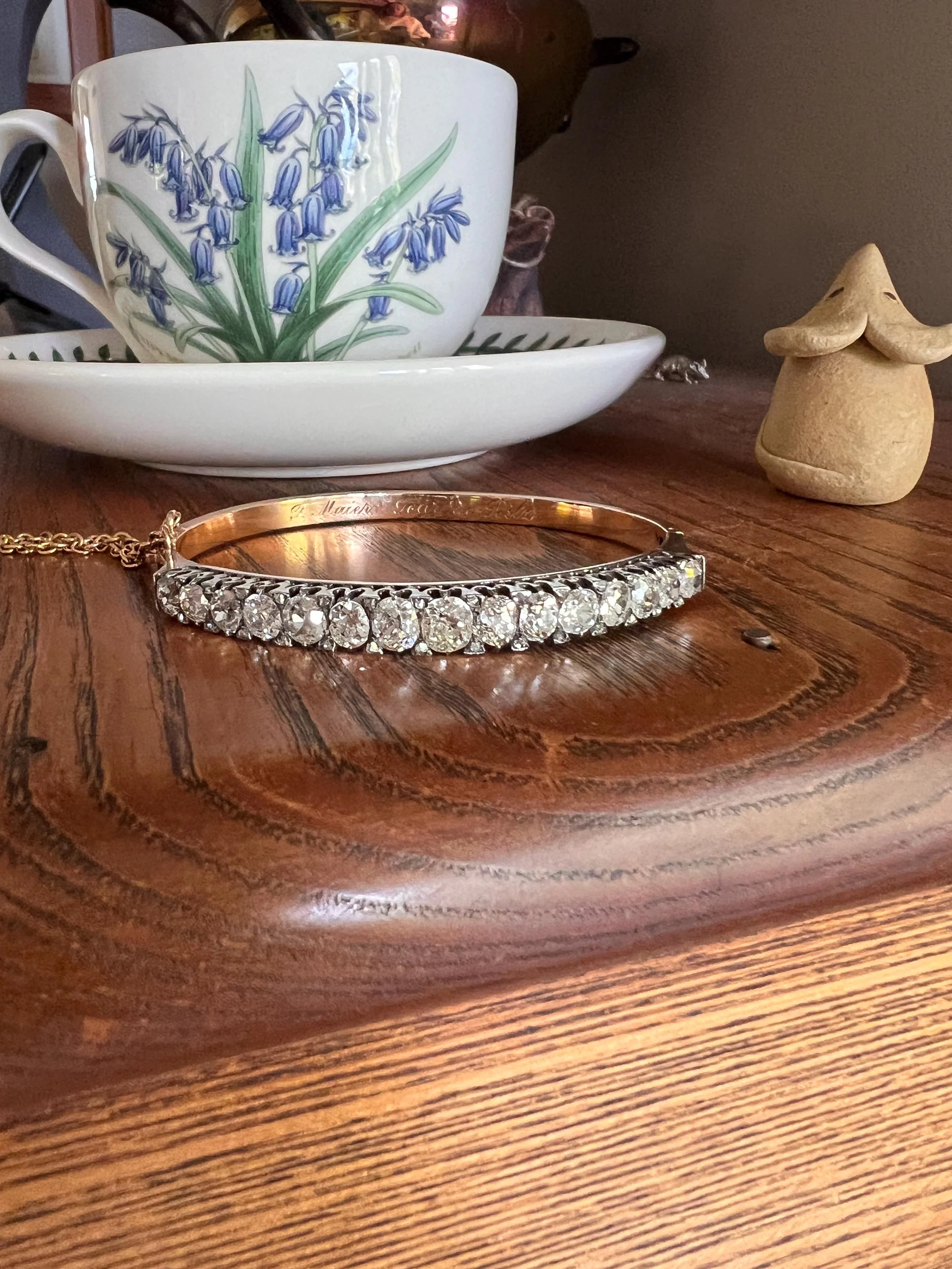 Amazing Antique 6 CARAT Old Mine Cut DIAMOND Encrusted Hinged Bangle Bracelet 18k Gold Rose Cut Spacers Gemset Prong Victorian - Image 9