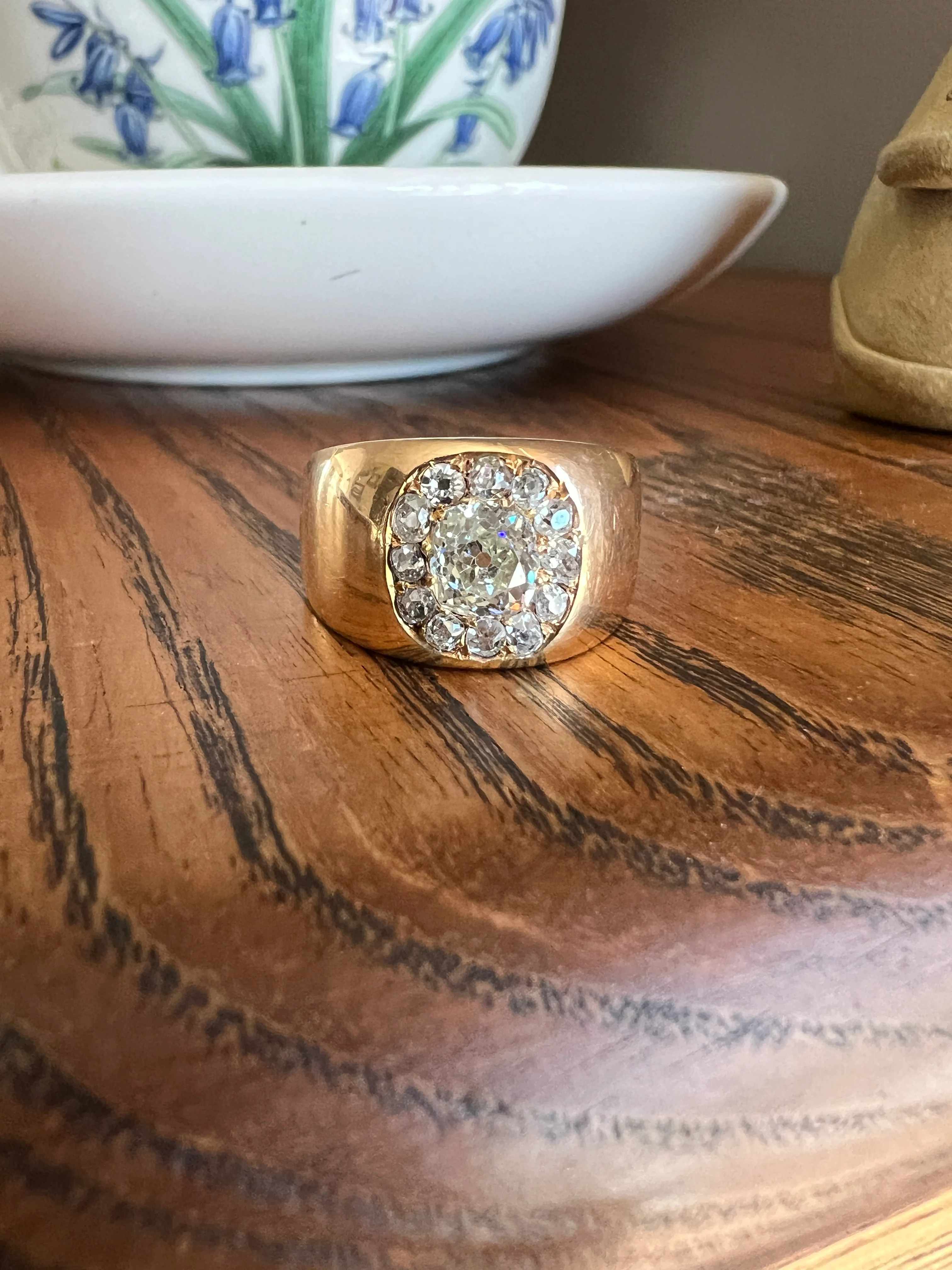 ANTIQUE 1 1/4 Carat Eye Clean Old Mine Cut DIAMONDS Chunky 18k Gold 12mm Wide Cigar Band Cluster Halo Ring French Cobblestone - Image 26