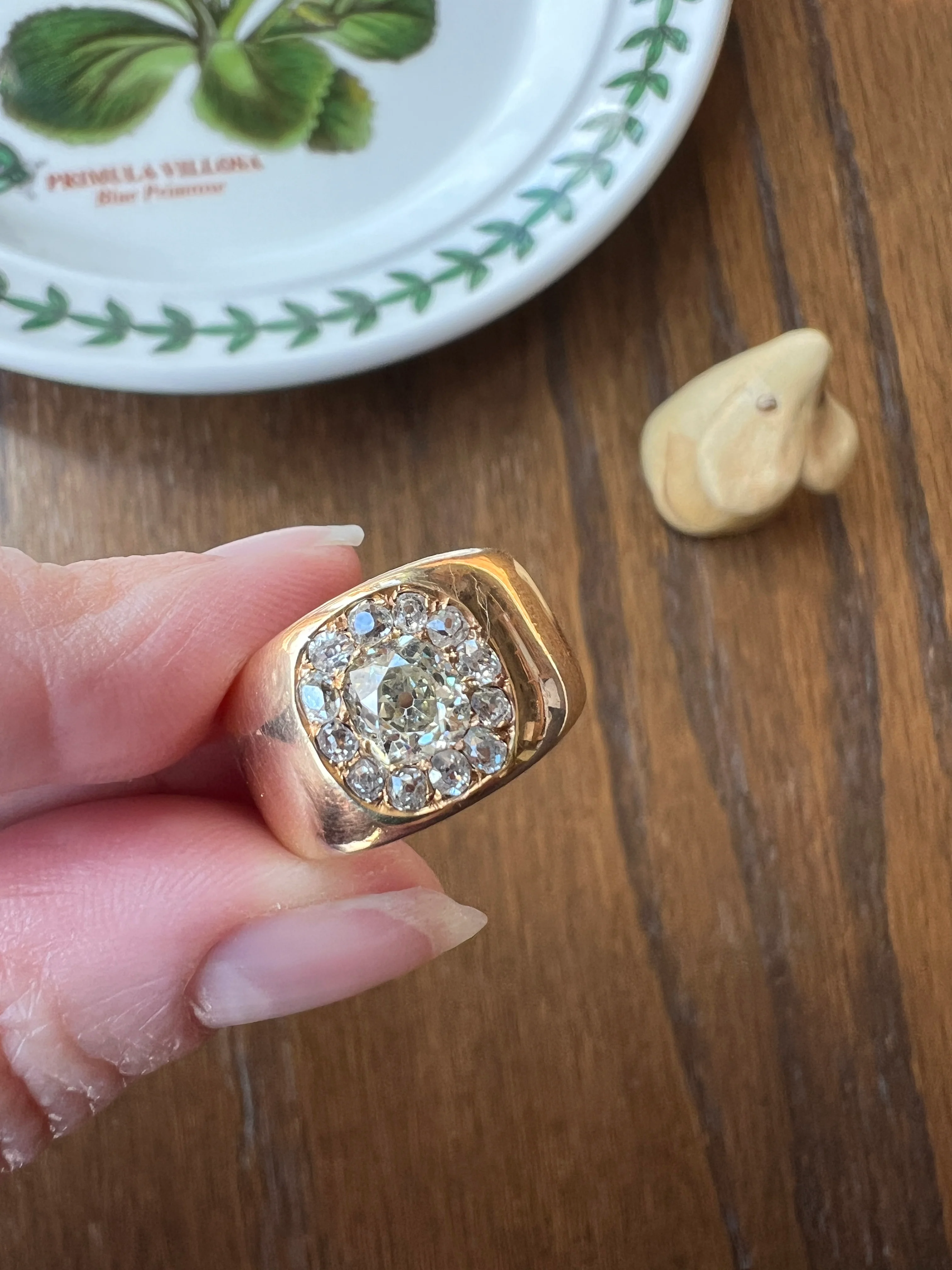 ANTIQUE 1 1/4 Carat Eye Clean Old Mine Cut DIAMONDS Chunky 18k Gold 12mm Wide Cigar Band Cluster Halo Ring French Cobblestone - Image 28