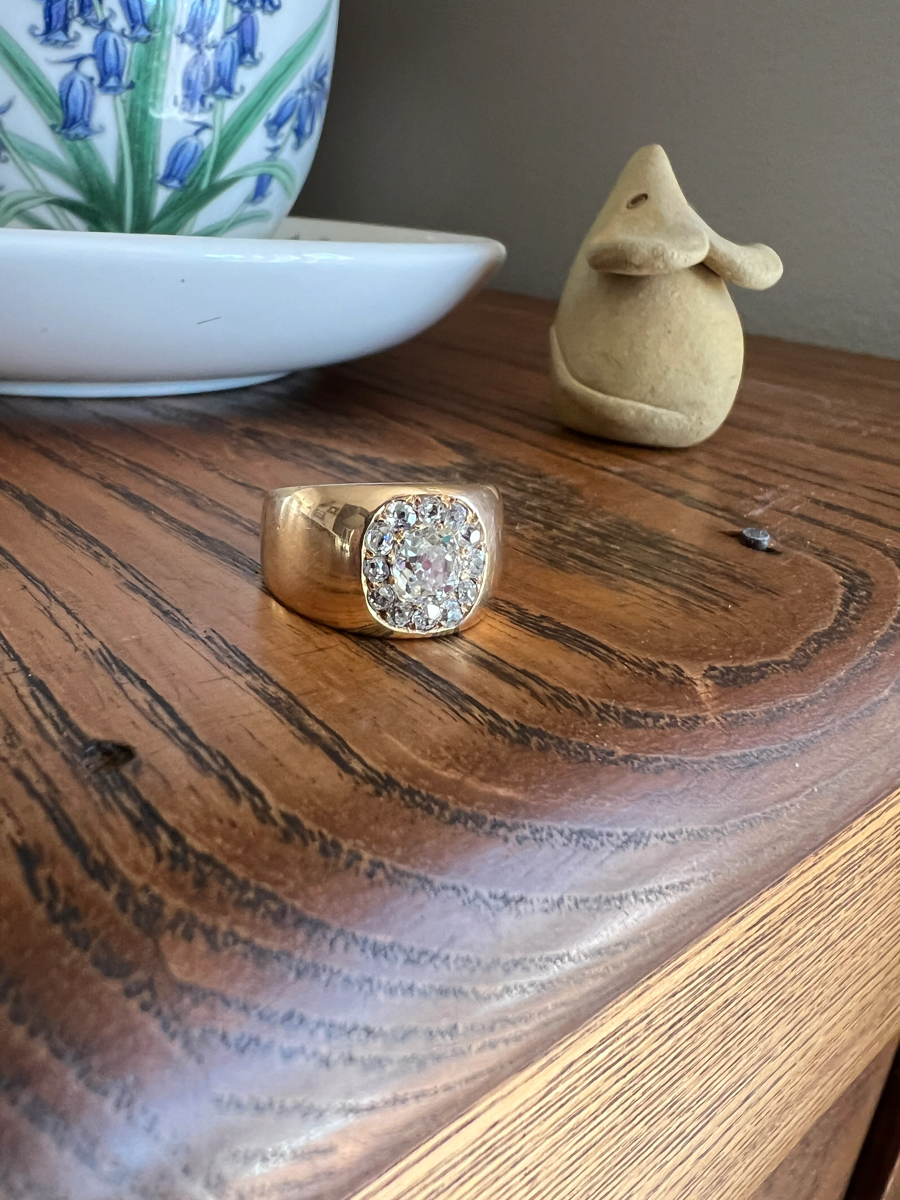 ANTIQUE 1 1/4 Carat Eye Clean Old Mine Cut DIAMONDS Chunky 18k Gold 12mm Wide Cigar Band Cluster Halo Ring French Cobblestone - Image 32