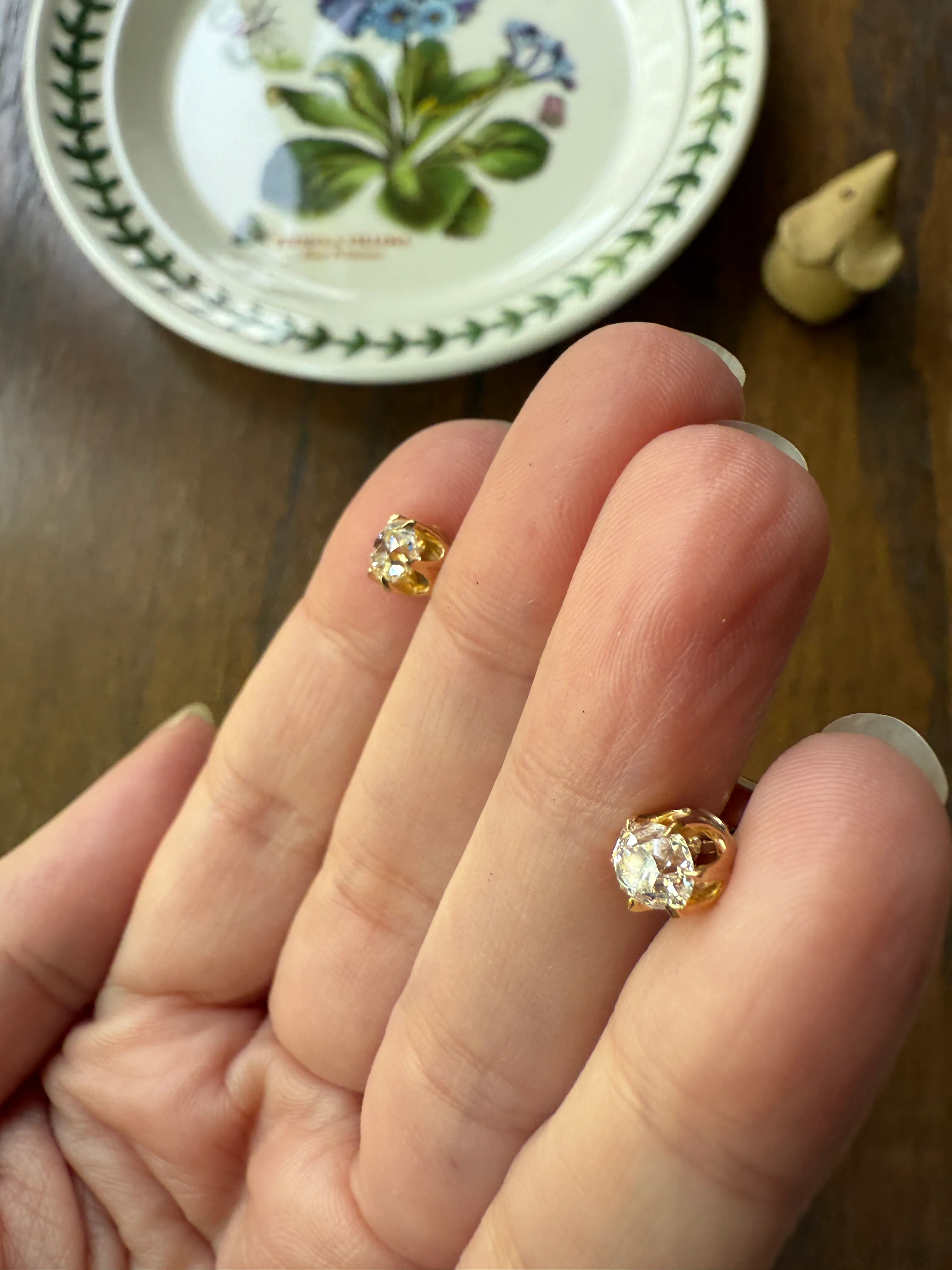 Antique 1 Carat 1Ctw. Cushion Cut Old Mine Cut DIAMOND Stud Earrings 18k GOLD Setting 9k Backs - Image 20