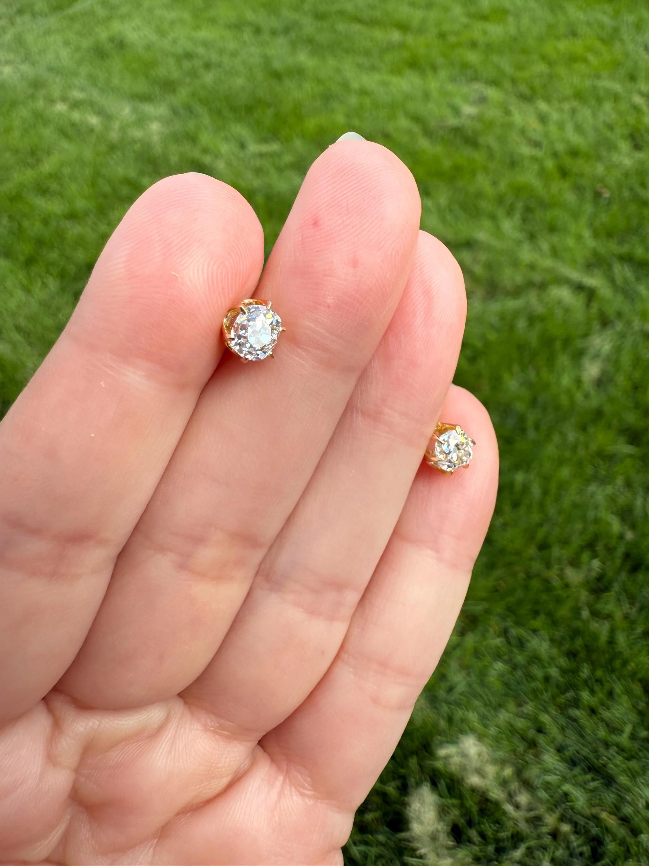 Antique 1 Carat 1Ctw. Cushion Cut Old Mine Cut DIAMOND Stud Earrings 18k GOLD Setting 9k Backs - Image 4