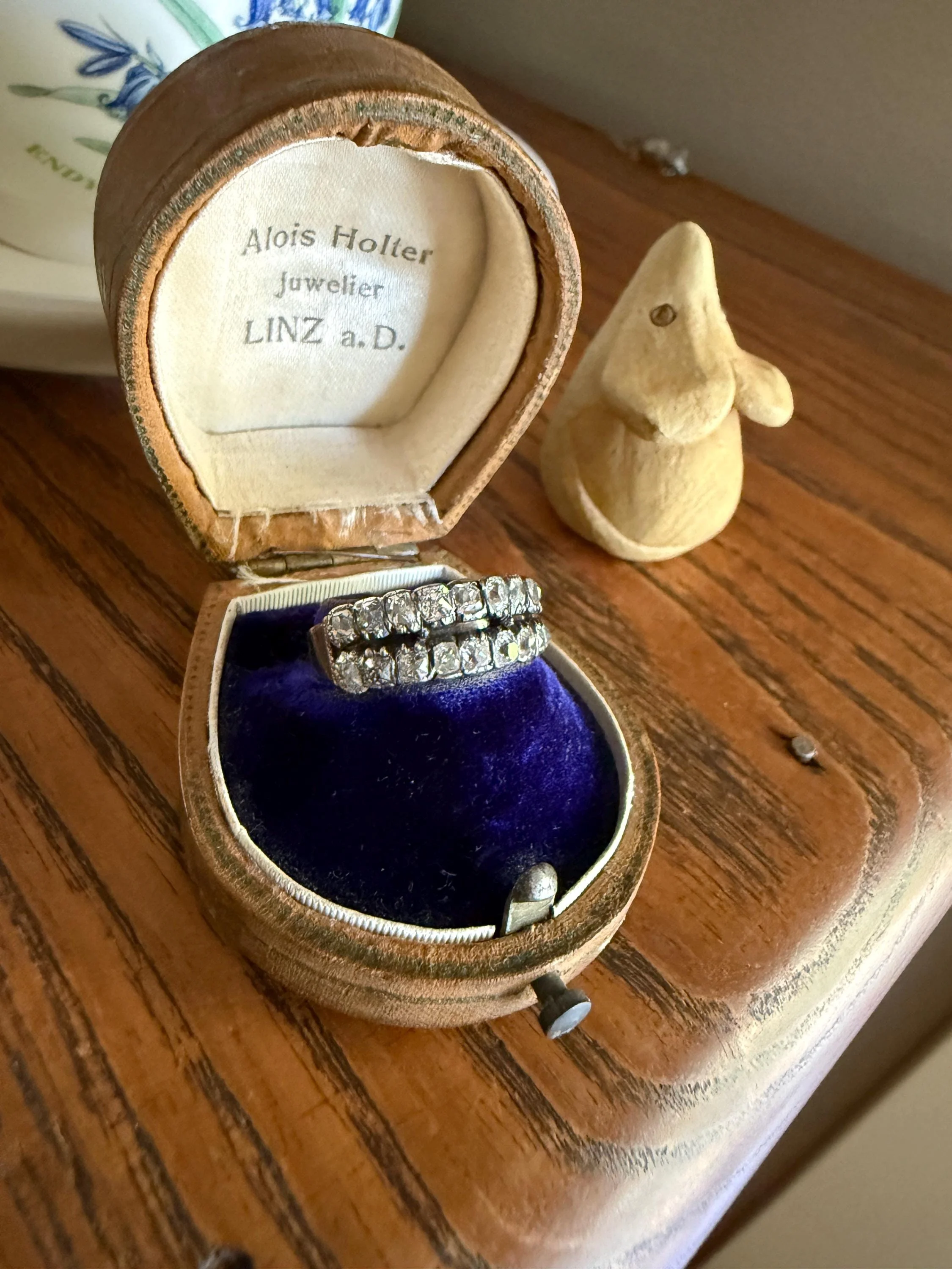 Antique 1.25 Carat Chunky Old Mine Cut DIAMOND Georgian 10k Gold Half Hoop Cigar Band Double Row Ring - Image 6