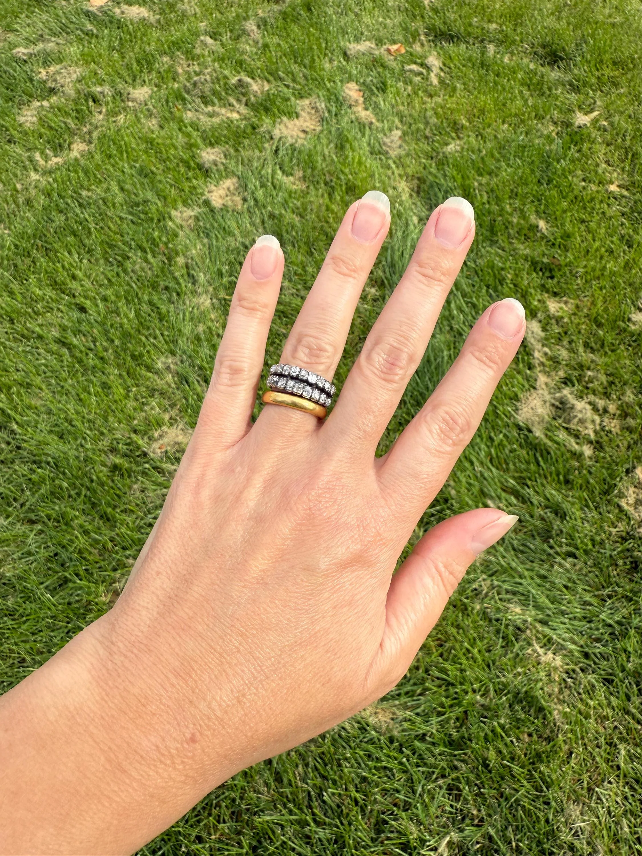 Antique 1.25 Carat Chunky Old Mine Cut DIAMOND Georgian 10k Gold Half Hoop Cigar Band Double Row Ring - Image 7