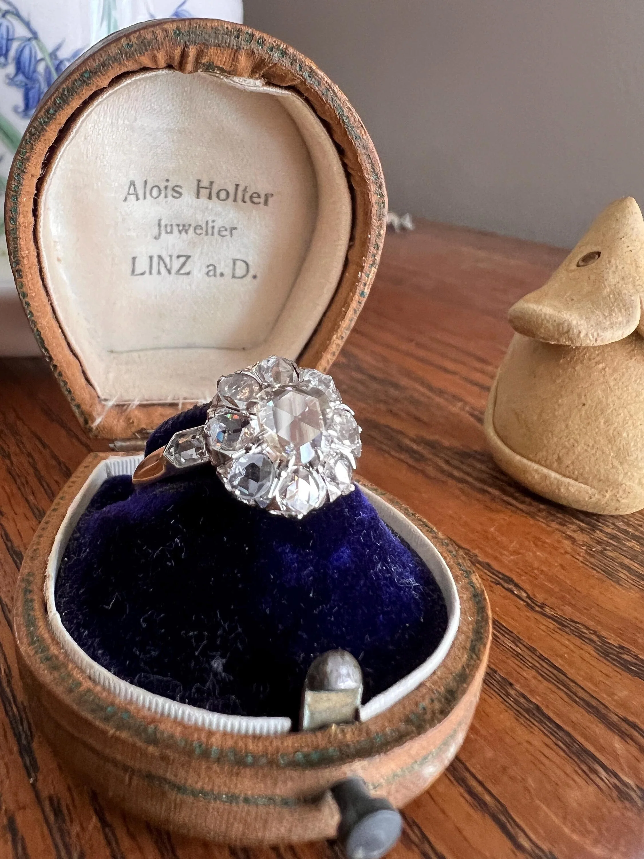 ANTIQUE 1.3 CARAT Rose Cut DIAMOND Clear Disco Daisy Cluster Ring French Victorian Era 18k Gold Platinum - Image 11