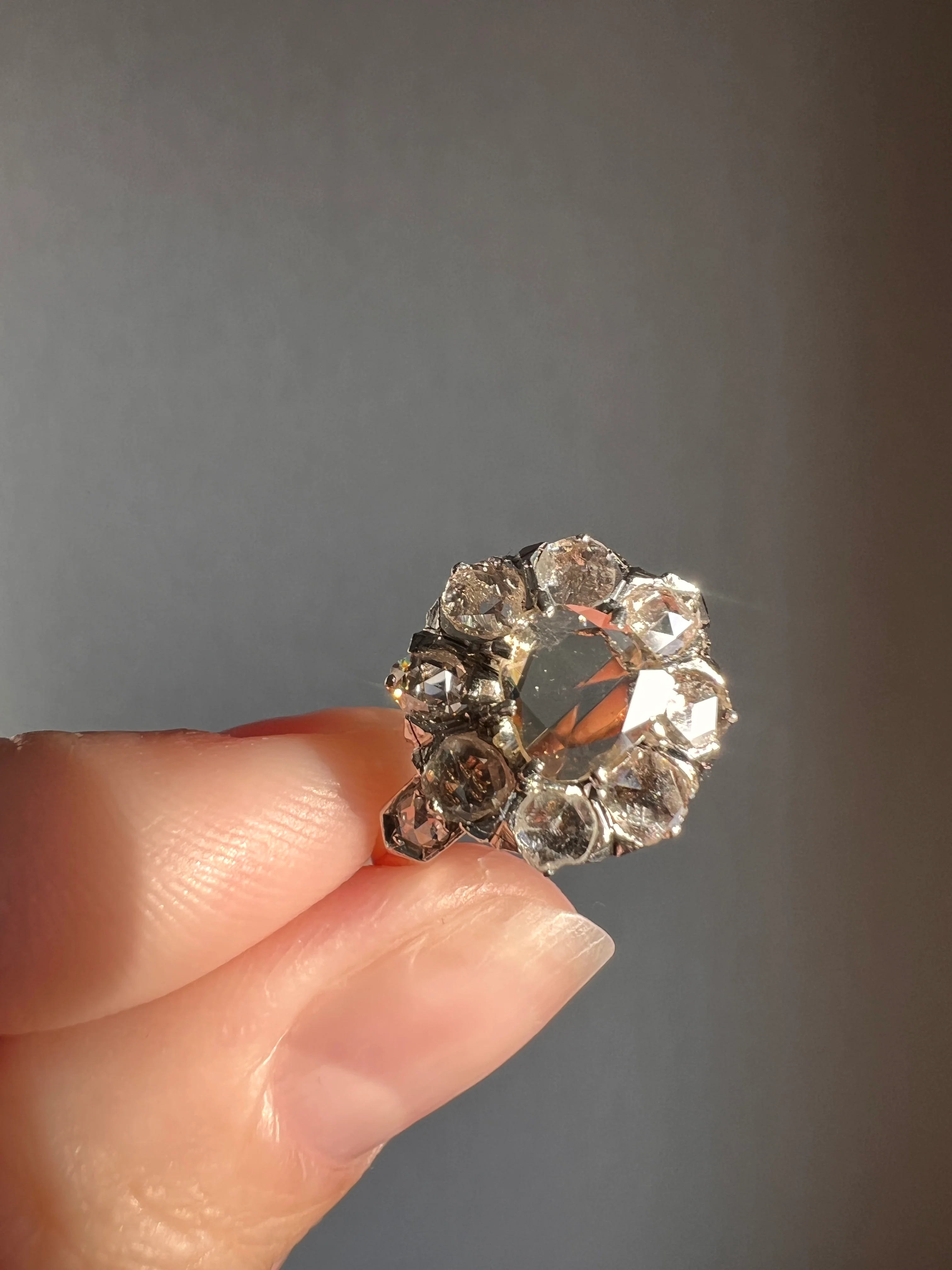 ANTIQUE 1.3 CARAT Rose Cut DIAMOND Clear Disco Daisy Cluster Ring French Victorian Era 18k Gold Platinum - Image 17
