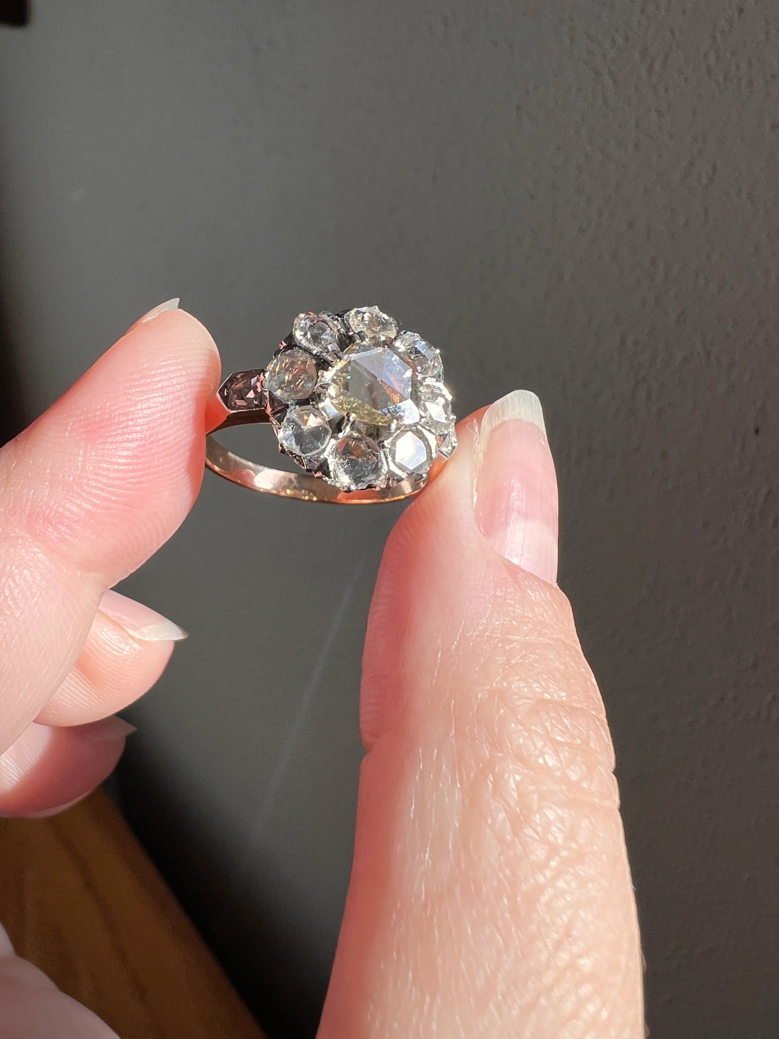 ANTIQUE 1.3 CARAT Rose Cut DIAMOND Clear Disco Daisy Cluster Ring French Victorian Era 18k Gold Platinum - Image 19