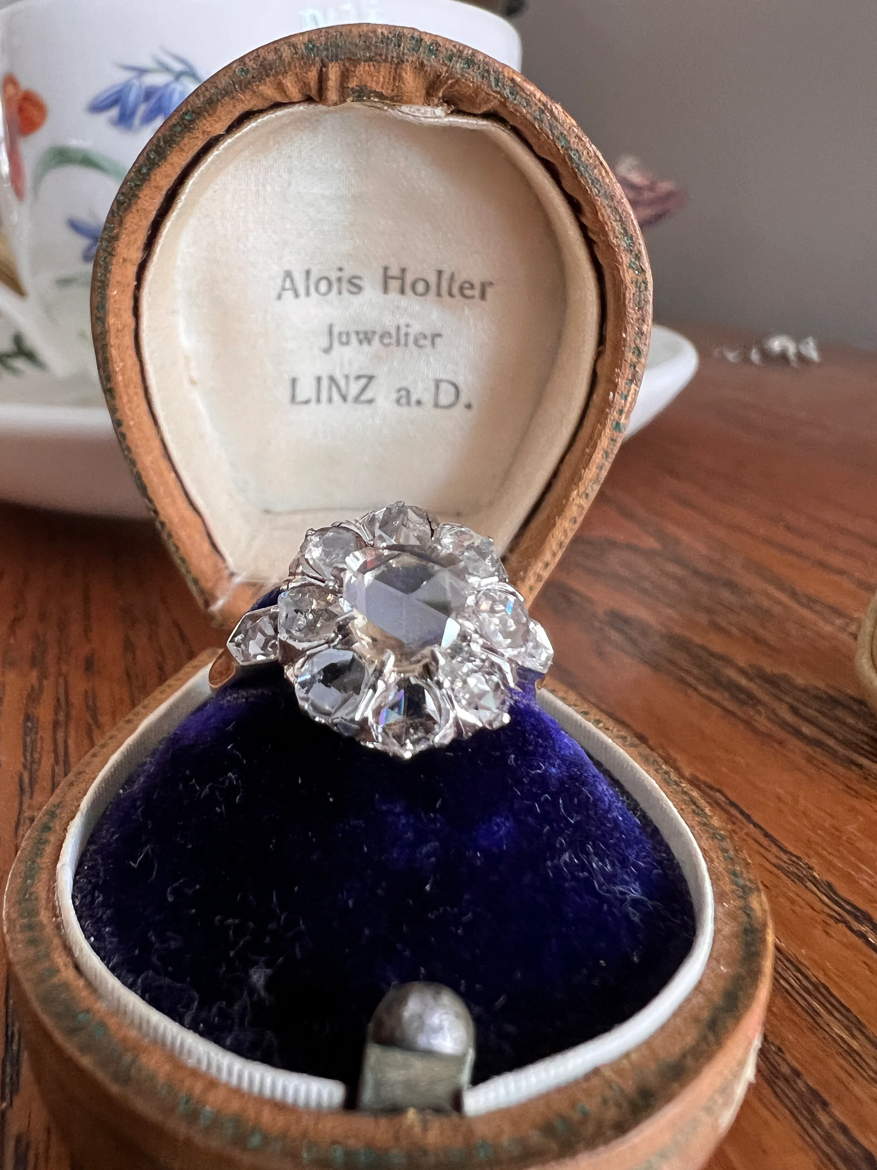 ANTIQUE 1.3 CARAT Rose Cut DIAMOND Clear Disco Daisy Cluster Ring French Victorian Era 18k Gold Platinum - Image 26