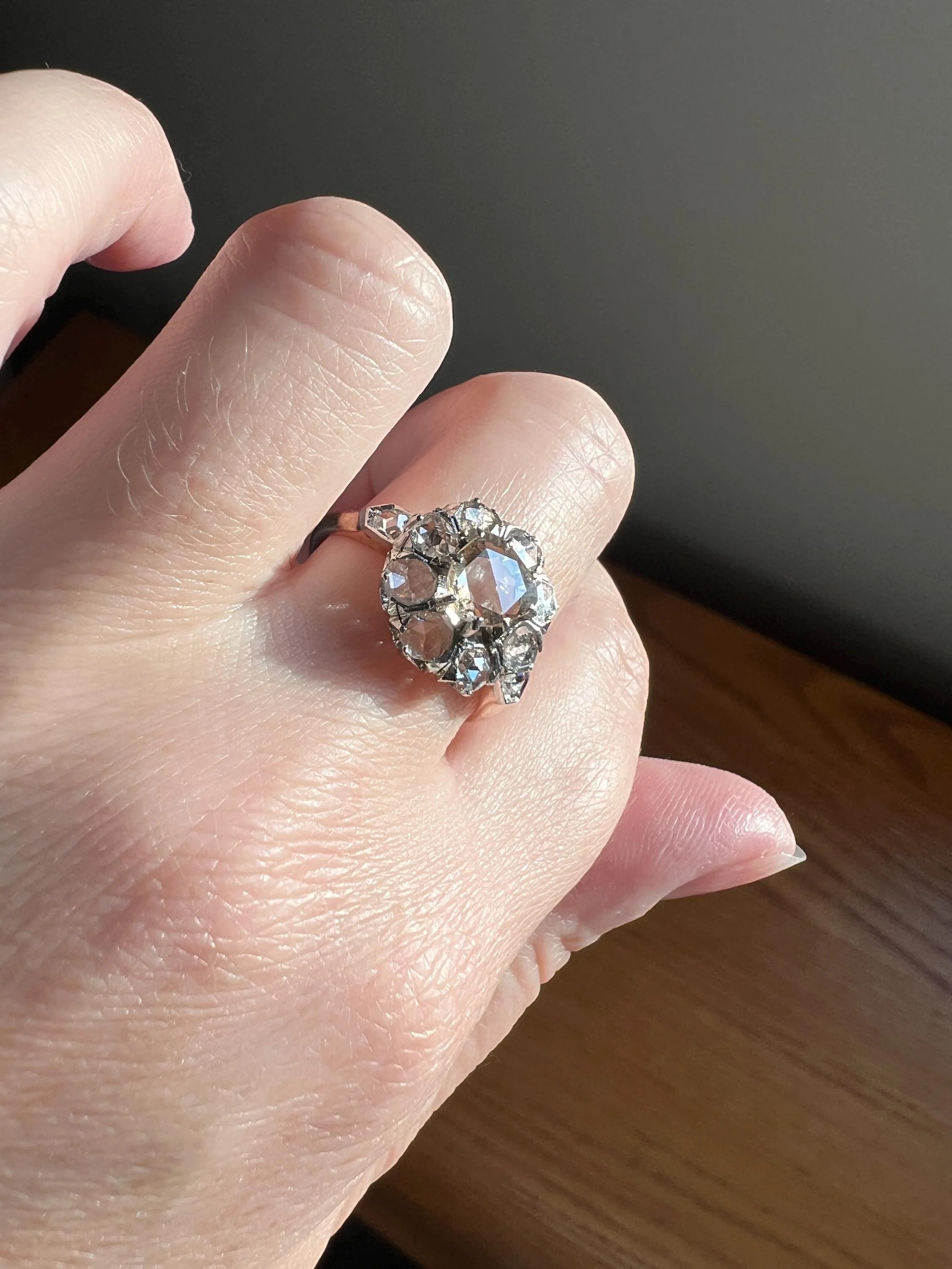ANTIQUE 1.3 CARAT Rose Cut DIAMOND Clear Disco Daisy Cluster Ring French Victorian Era 18k Gold Platinum - Image 6