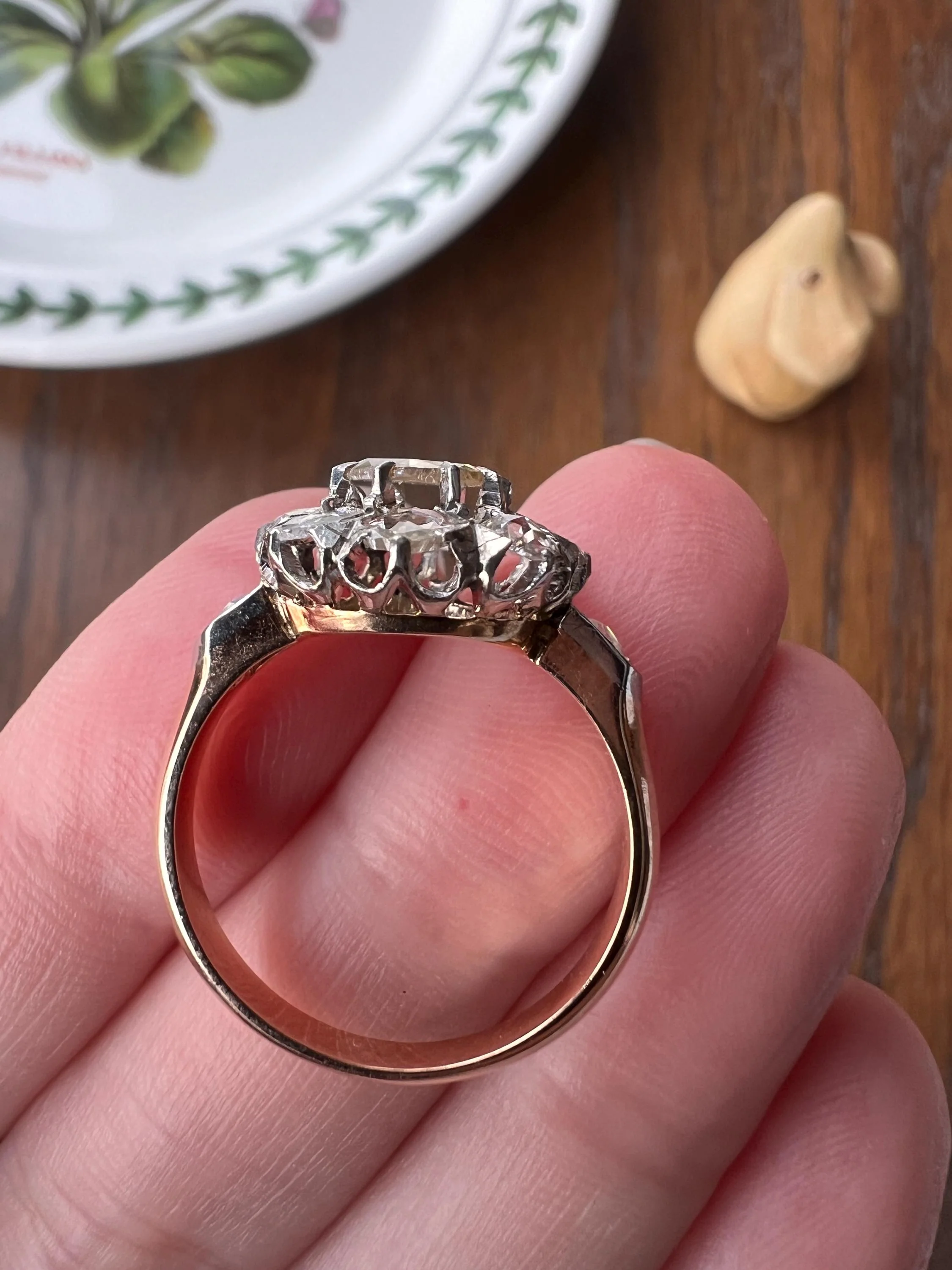 ANTIQUE 1.3 CARAT Rose Cut DIAMOND Clear Disco Daisy Cluster Ring French Victorian Era 18k Gold Platinum - Image 9