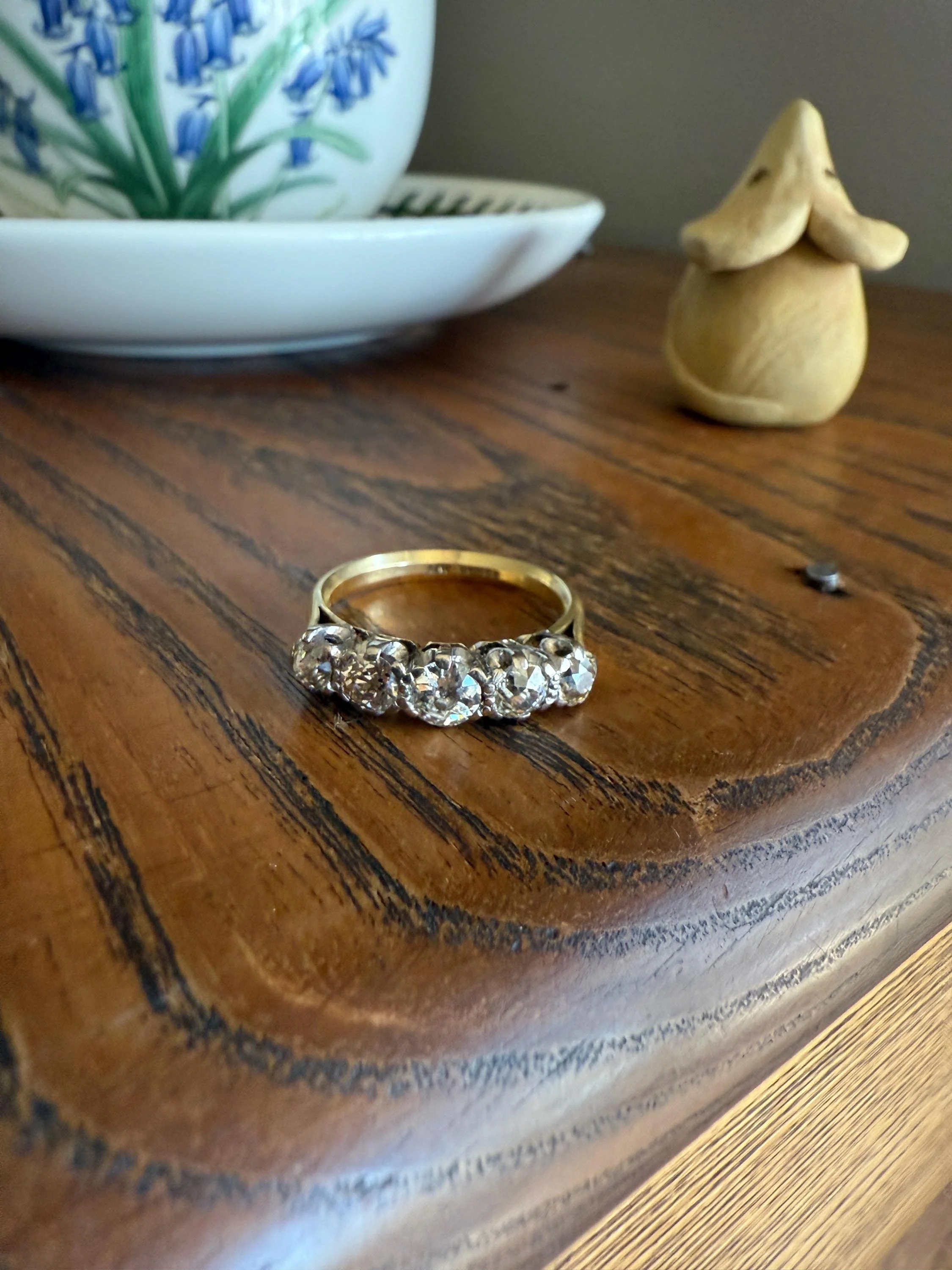 Antique 1.3 Carat Warm Old Mine Cut DIAMOND 5 Five Stone Band Ring 18k Gold Linear Art Deco Romantic Gift Stacker Wedding - Image 15