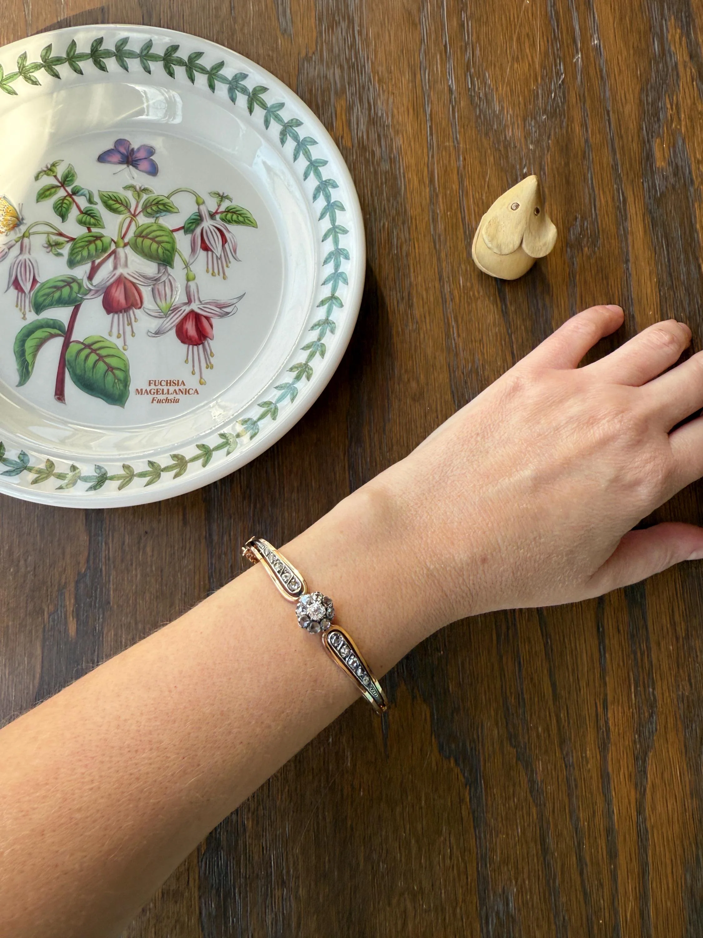 ANTIQUE 1.5Ctw Daisy CLUSTER Old Mine & Rose Cut DIAMONDS French Hinged Bangle Bracelet 18k Gold Silver Belle Epoque OmC Victorian Hallmark - Image 7