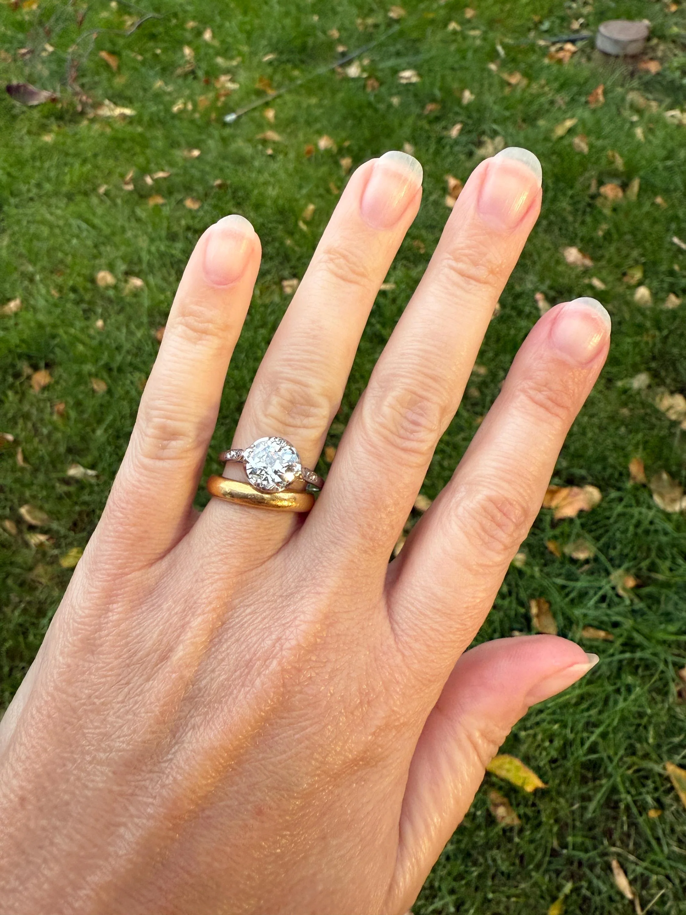 Antique 2 CARATS Tdw Old Mine Cut DIAMOND Solitaire French Engagement Ring with Rose Cut Accents Platinum Stacker Spready OMC - Image 3