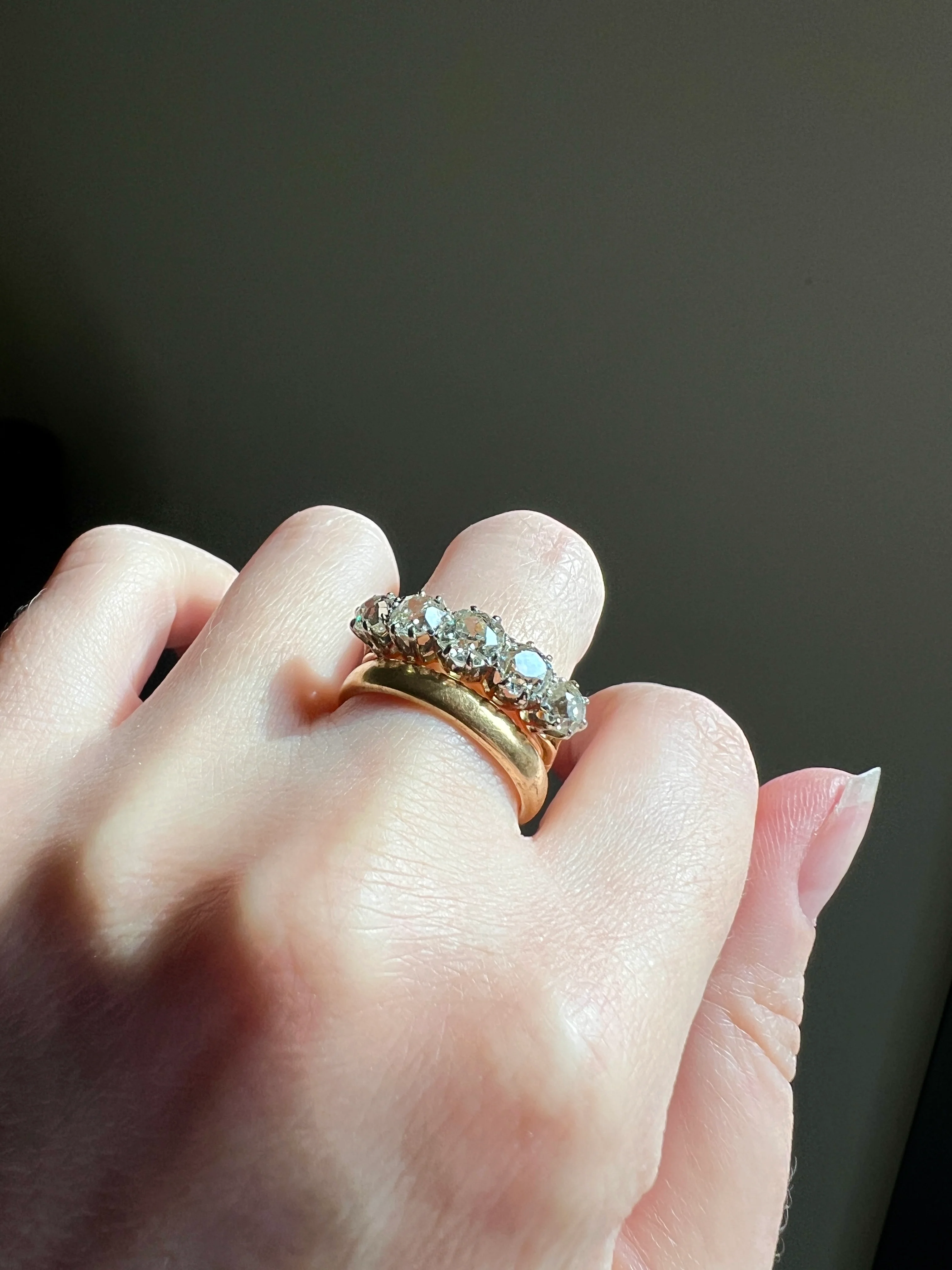 Antique 2.5 Carat Old Mine Cut DIAMOND 18k Gold Five Stone Ring Tall Band Romantic Gift Splayed Stacker - Image 16
