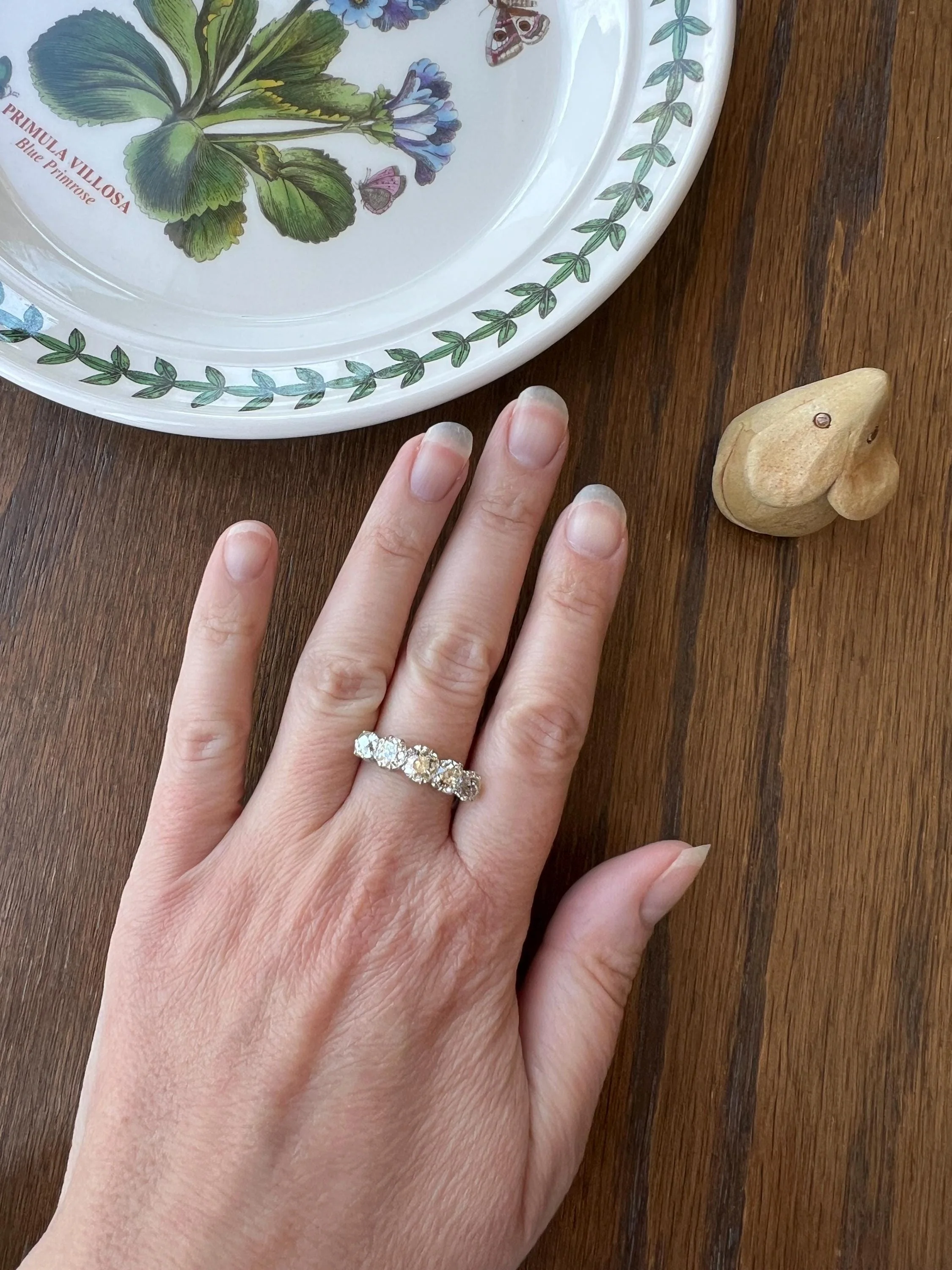 Antique 2.5 Carat Old Mine Cut DIAMOND 18k Gold Five Stone Ring Tall Band Romantic Gift Splayed Stacker - Image 4