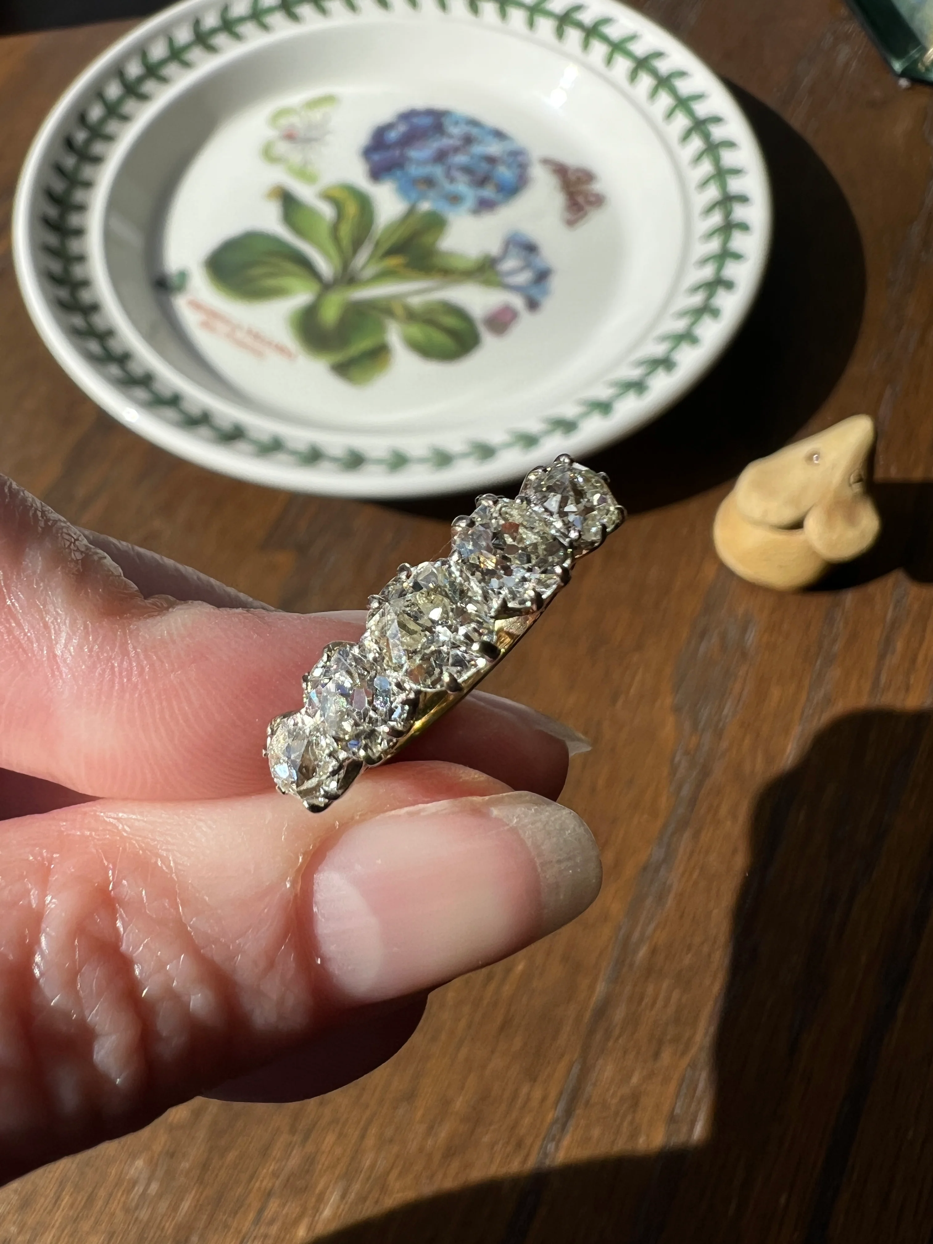 Antique 2.5 Carat Old Mine Cut DIAMOND 18k Gold Five Stone Ring Tall Band Romantic Gift Splayed Stacker - Image 51