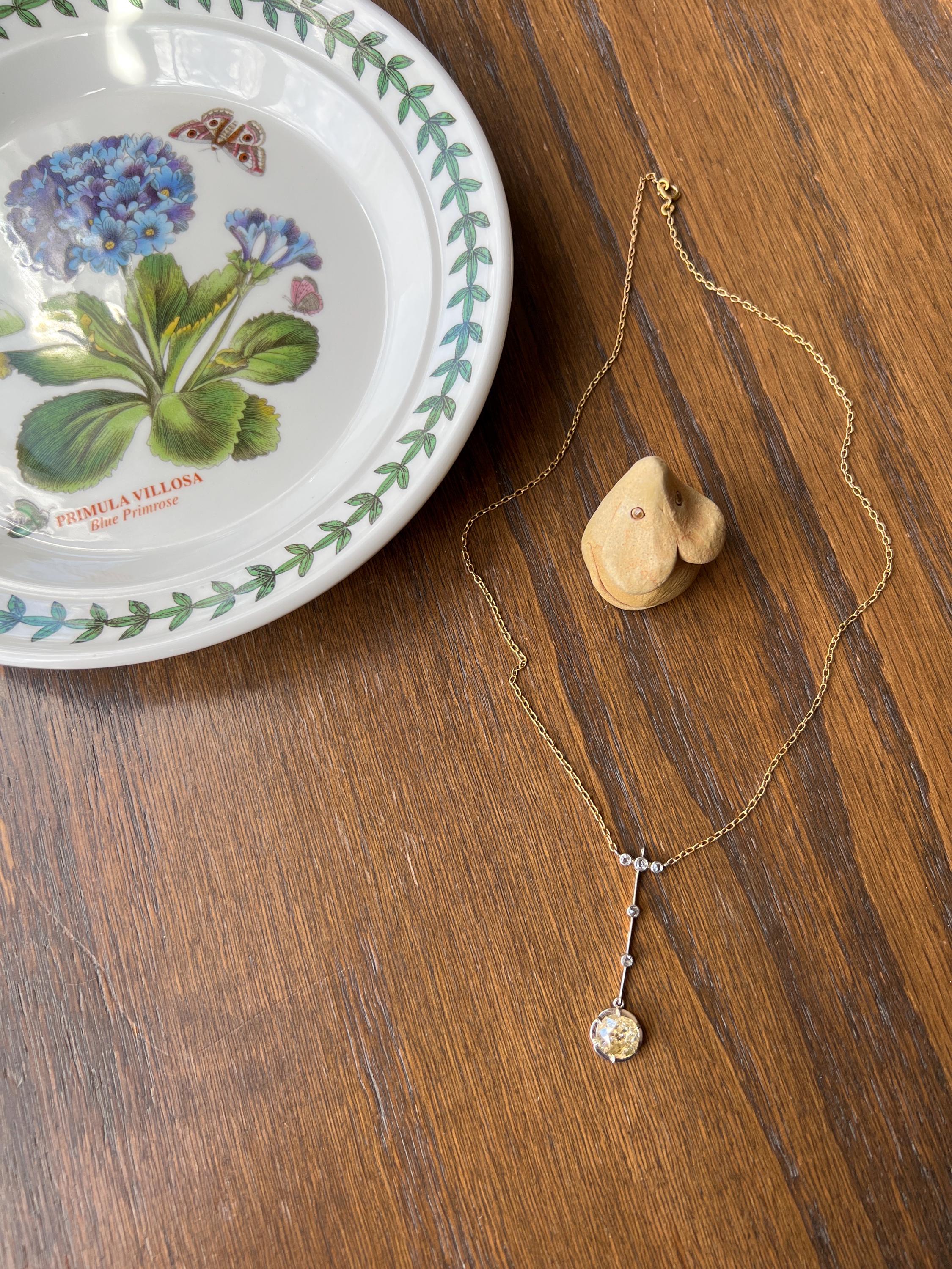 Antique 2.5 Carat Yellow Old Mine Cut DIAMOND Solitaire Pendant Rose Cut Accents on 18k Gold Chain French Necklace - Image 4