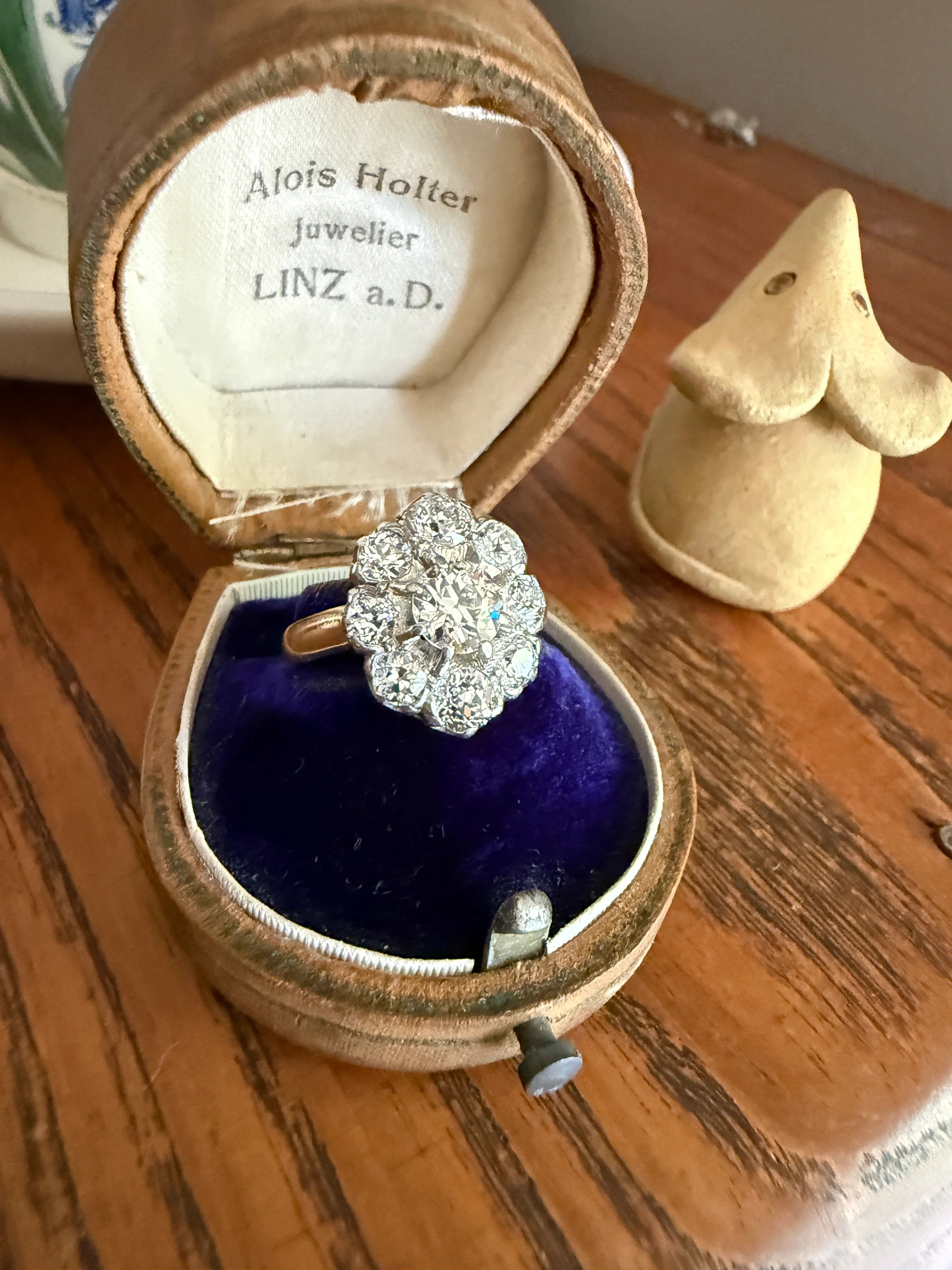 ANTIQUE 2.6 Carat 9 Old Mine Cut DIAMOND Daisy Cluster Ring 18k Gold & PLATINUM Belle Epoque Romantic Gift OmC Victorian Oval - Image 22