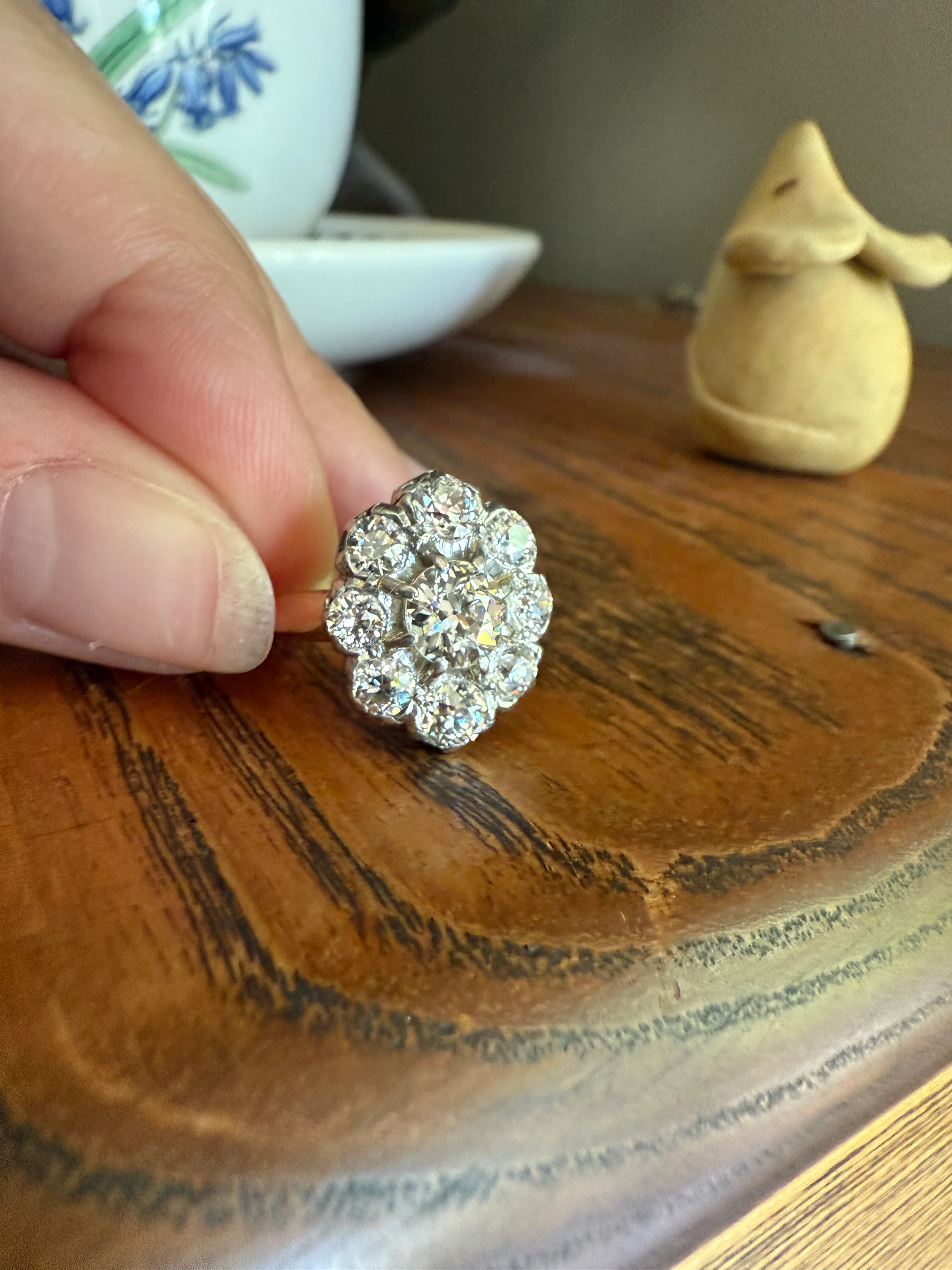ANTIQUE 2.6 Carat 9 Old Mine Cut DIAMOND Daisy Cluster Ring 18k Gold & PLATINUM Belle Epoque Romantic Gift OmC Victorian Oval - Image 29