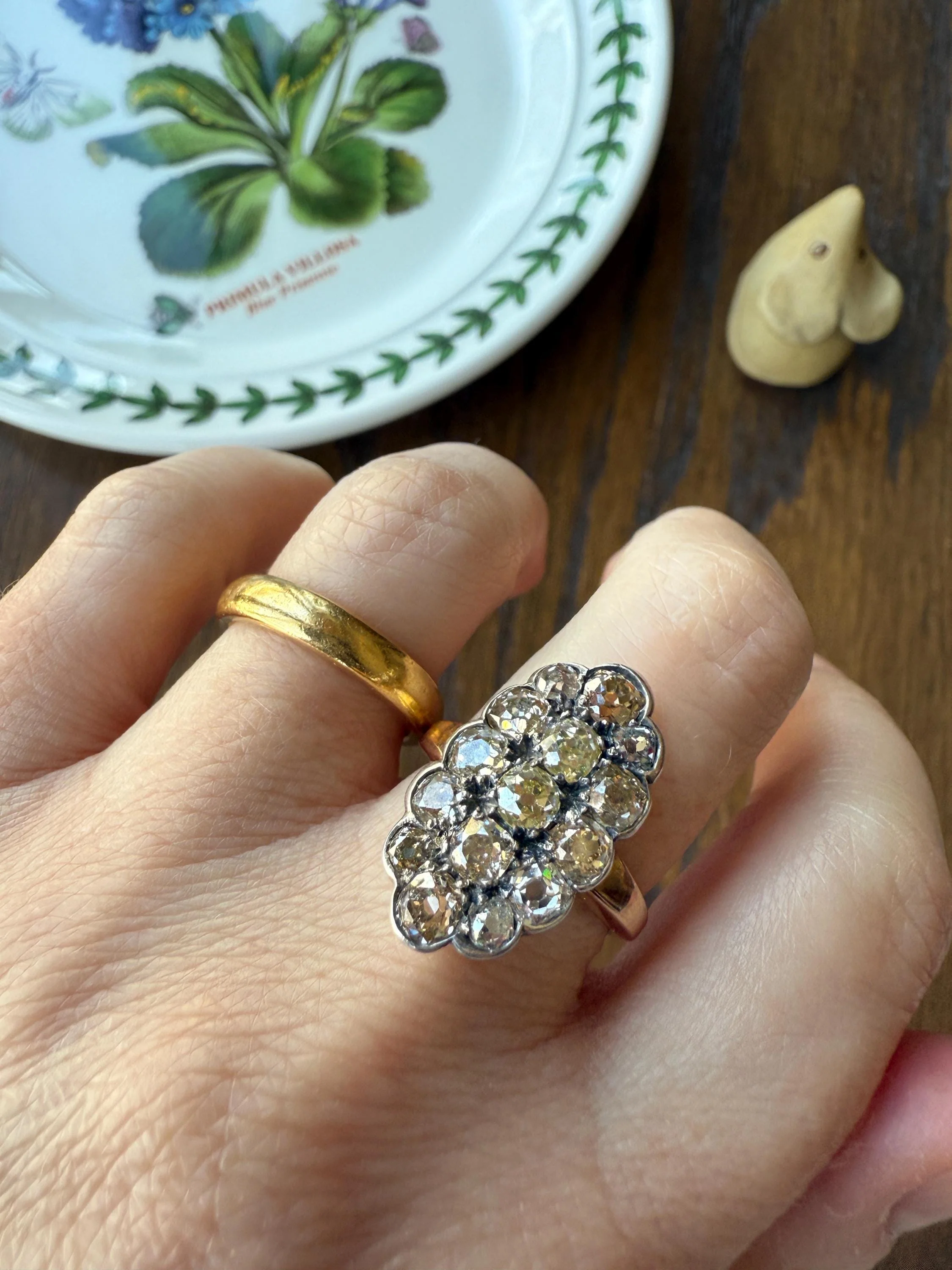 Antique 3 Carats Old Mine Cut DIAMOND Scalloped Oval Navette Ring Champagne Fancy Light Brown Green Yellow Cluster 18k Gold Silver OMC - Image 4