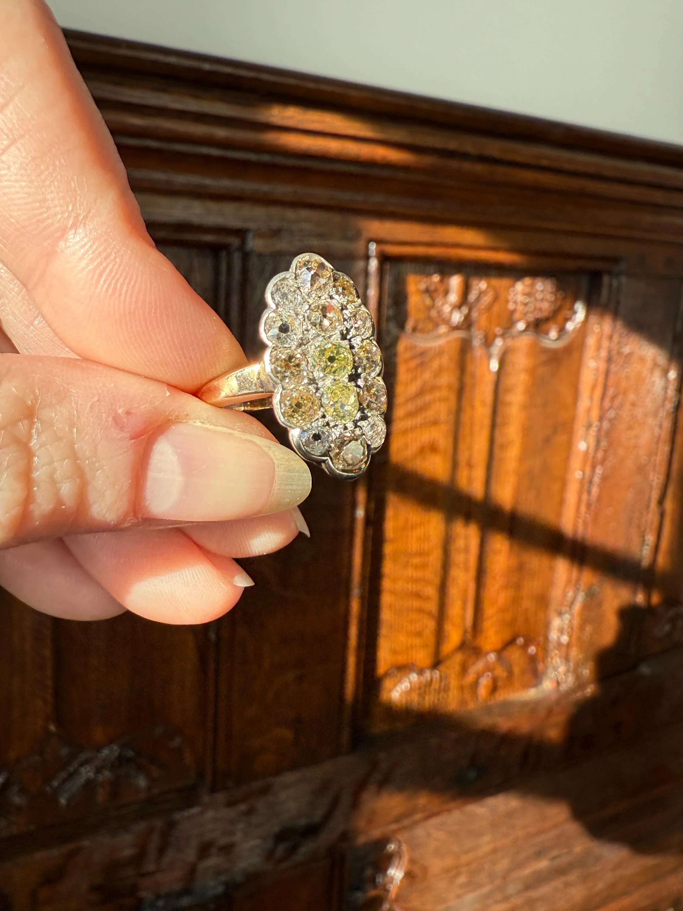 Antique 3 Carats Old Mine Cut DIAMOND Scalloped Oval Navette Ring Champagne Fancy Light Brown Green Yellow Cluster 18k Gold Silver OMC - Image 5