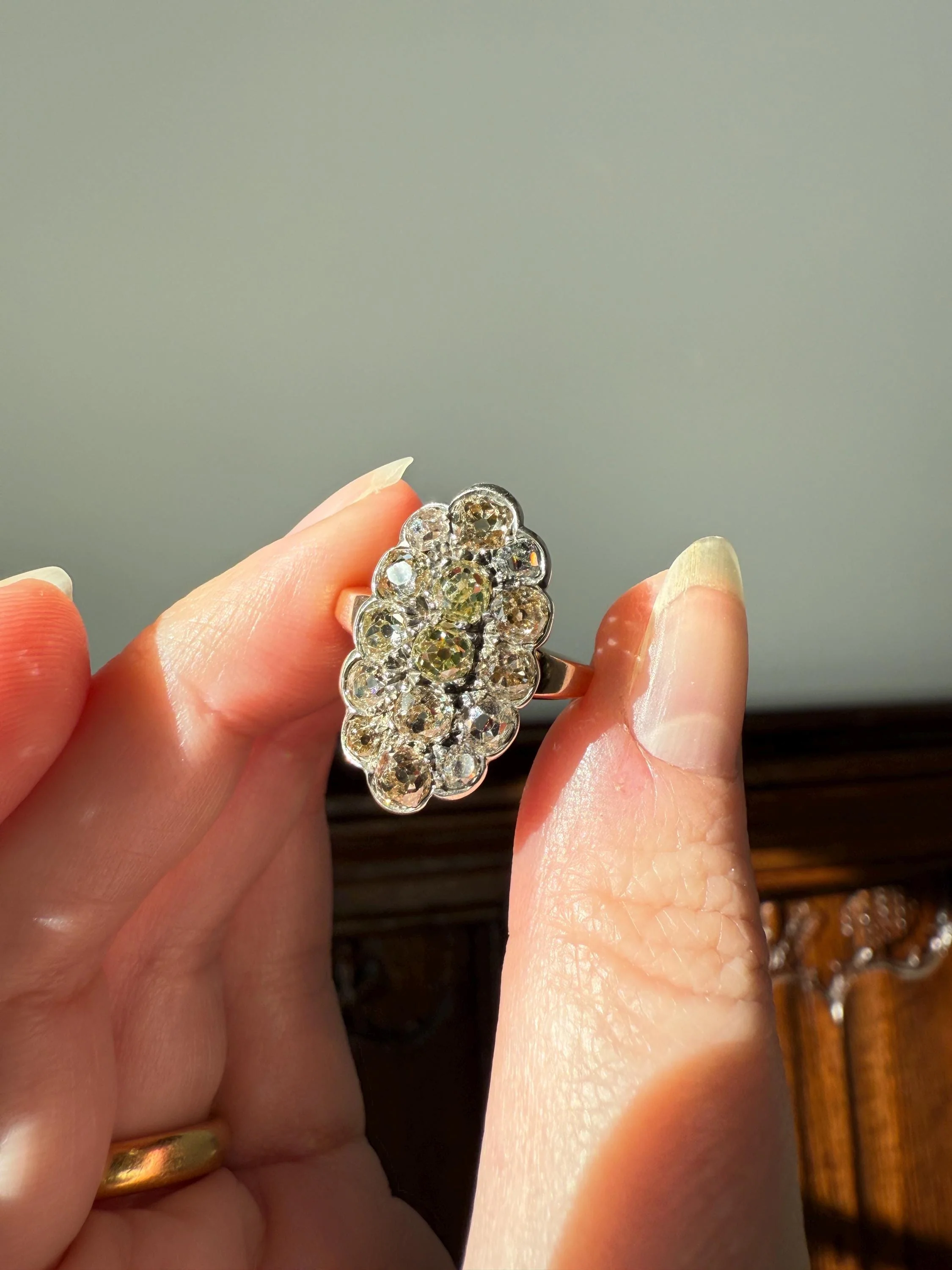 Antique 3 Carats Old Mine Cut DIAMOND Scalloped Oval Navette Ring Champagne Fancy Light Brown Green Yellow Cluster 18k Gold Silver OMC - Image 8