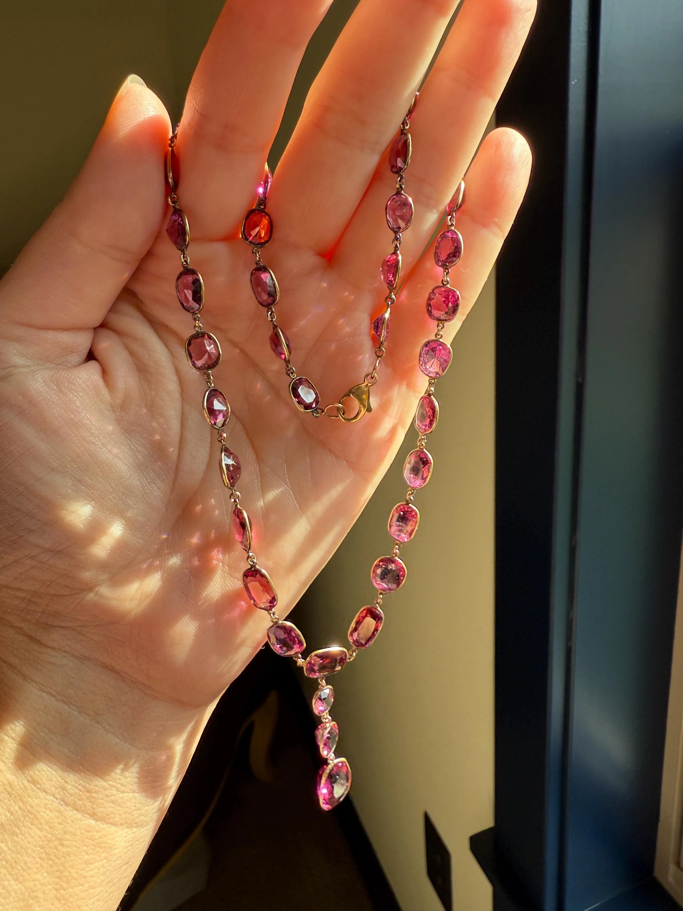 Antique 36 GARNET Riviera Station Chain 10k GOLD Berry Purple Pink Chunky Lariat Y Necklace Collar - Image 8