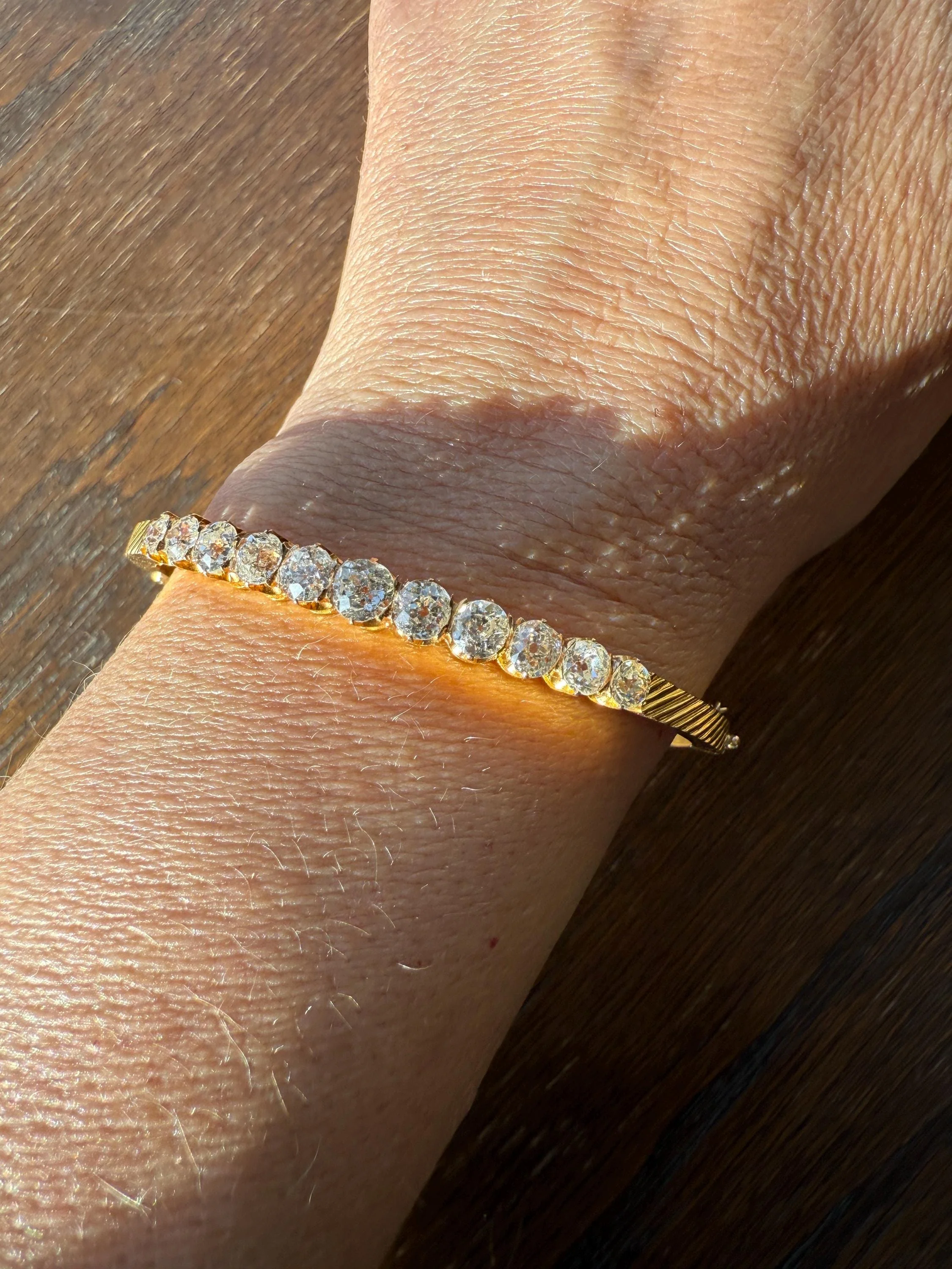 Antique 4 CARAT Old Mine Cut DIAMOND Hinged Bangle 11 Stone Line Bracelet 18k Gold Victorian 4Ctw OMC Stacker - Image 2