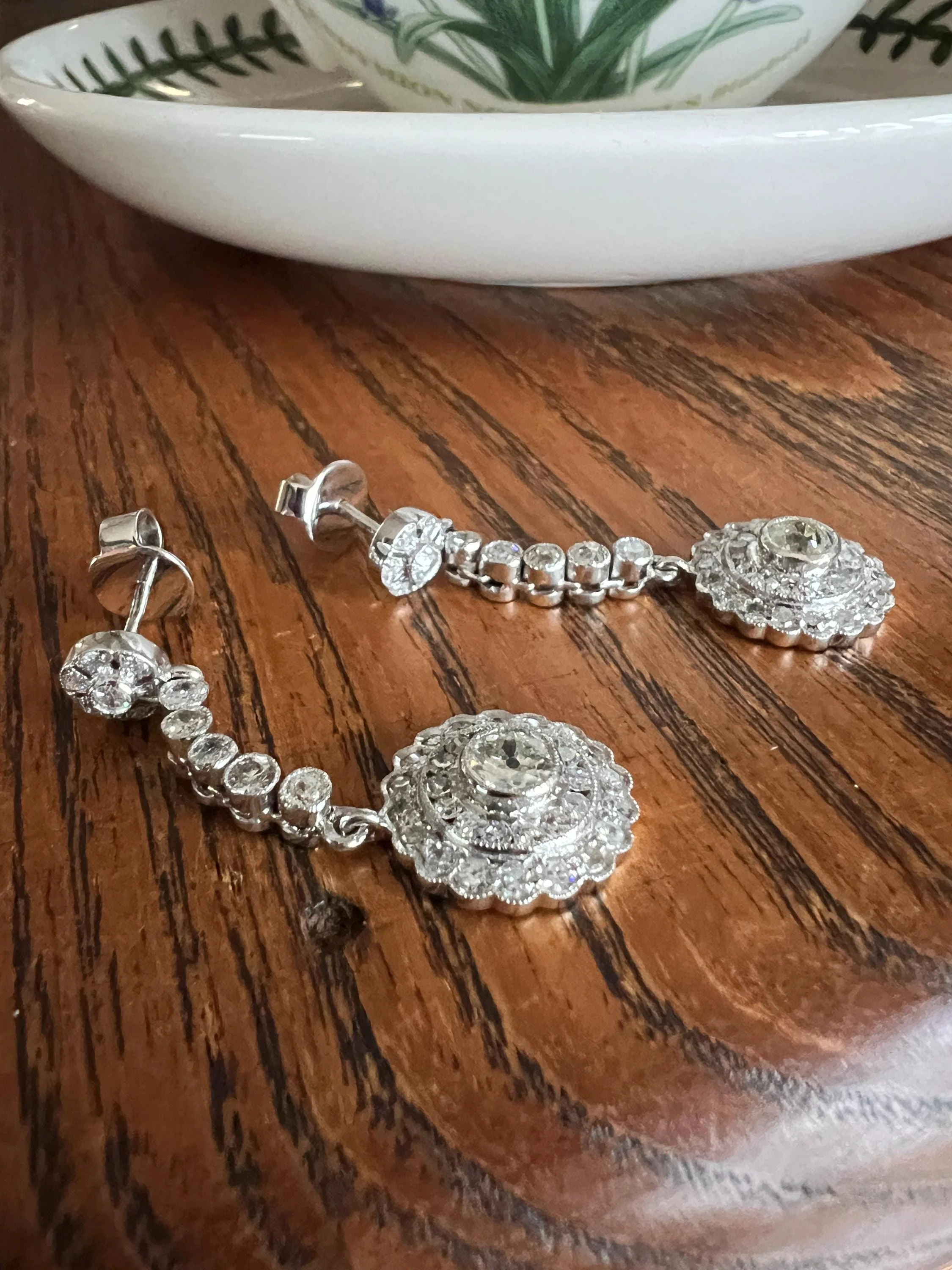 Antique 4 Carats Tdw Old Mine Single Cut DIAMOND Cluster Dangle Earrings 18k White Gold Bullseye Halo - Image 9