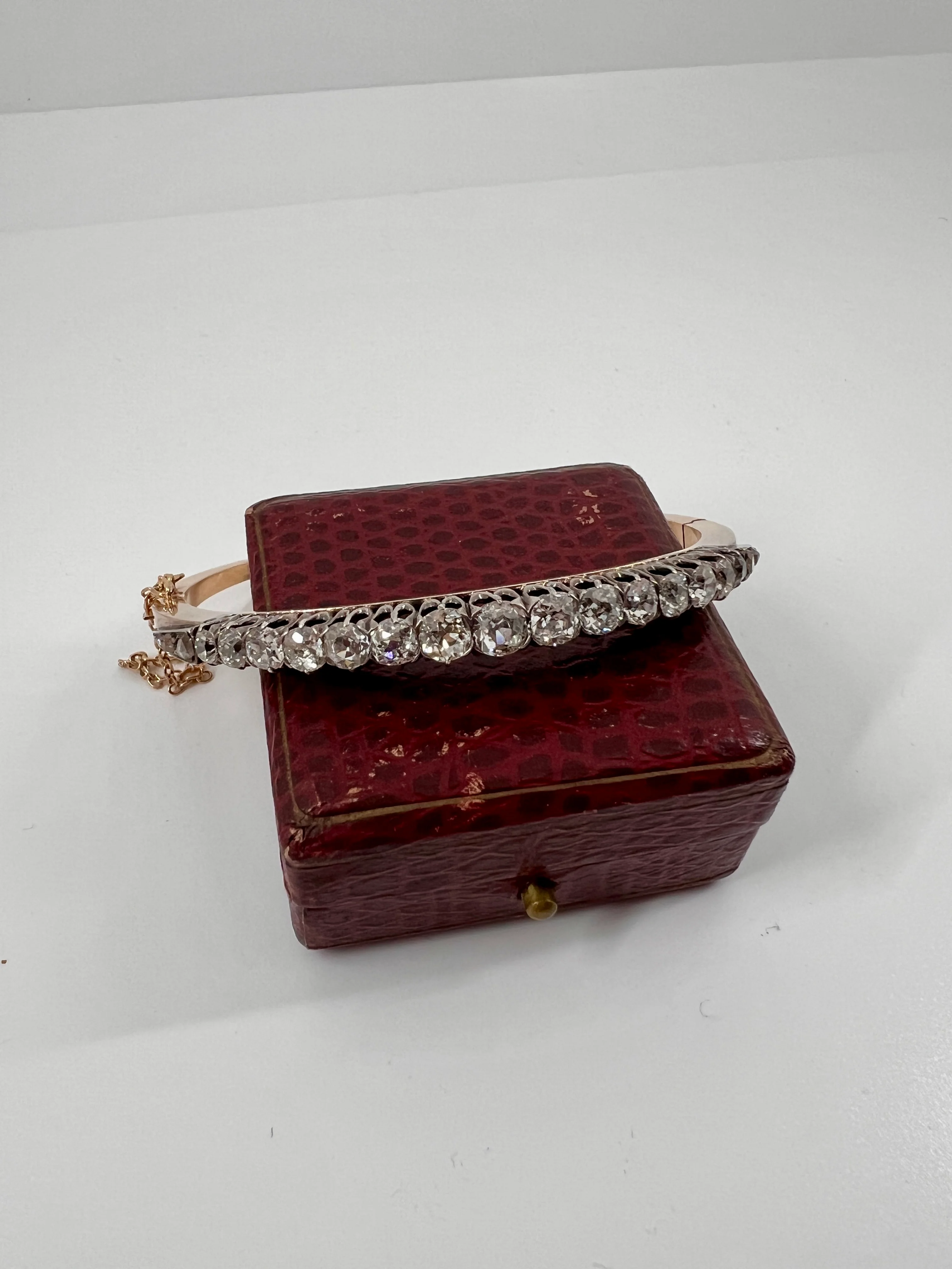 Antique 4.35 CARAT Old Mine Cut DIAMOND Encrusted Hinged Bangle Line Bracelet 18k Gold Victorian Wriststack - Image 15