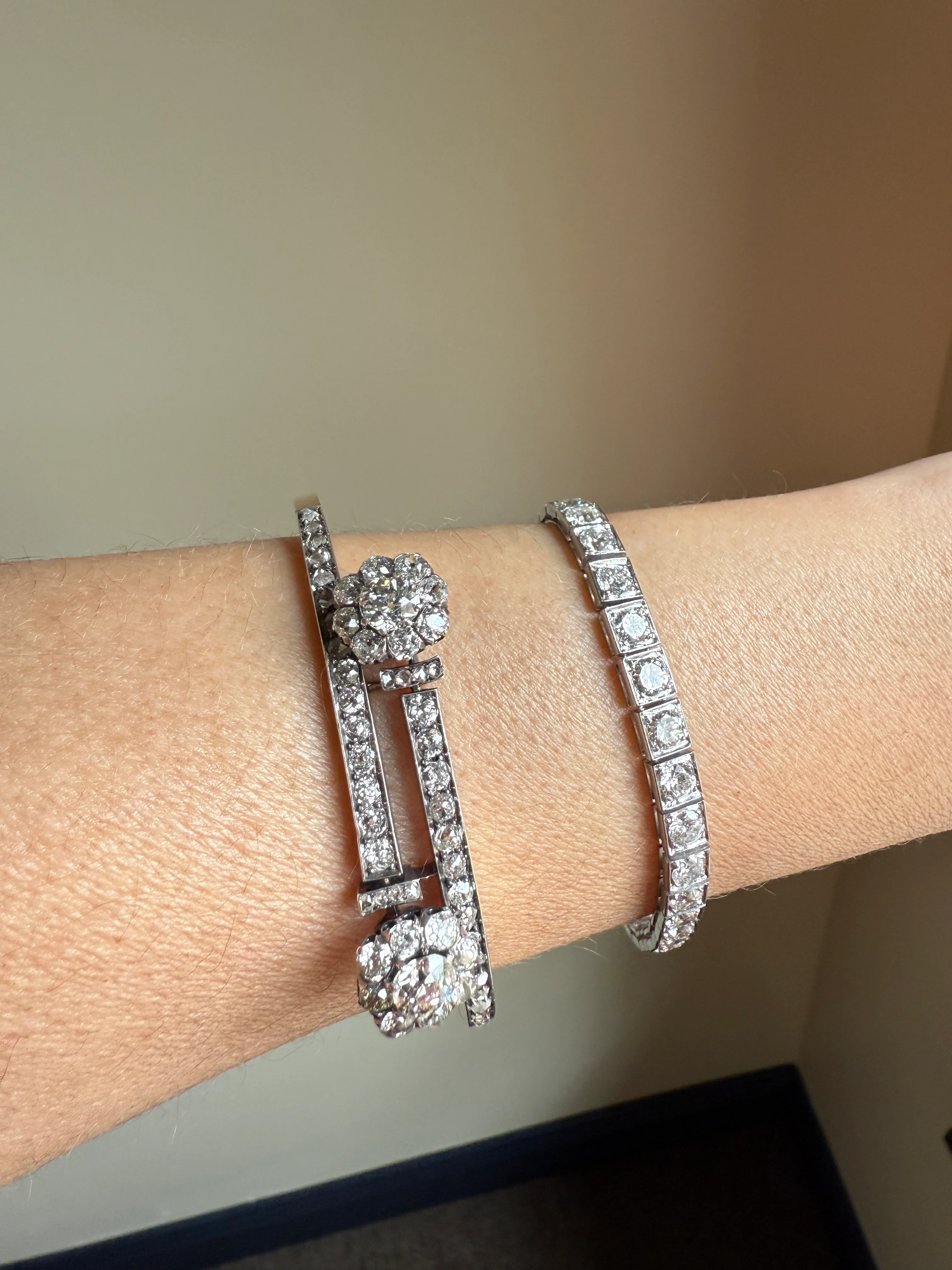 ANTIQUE 6 Carats Double Daisy CLUSTER 56 Old Mine & Rose Cut DIAMONDS French Hinged Bangle Bracelet 18k Gold Belle Epoque - Image 20