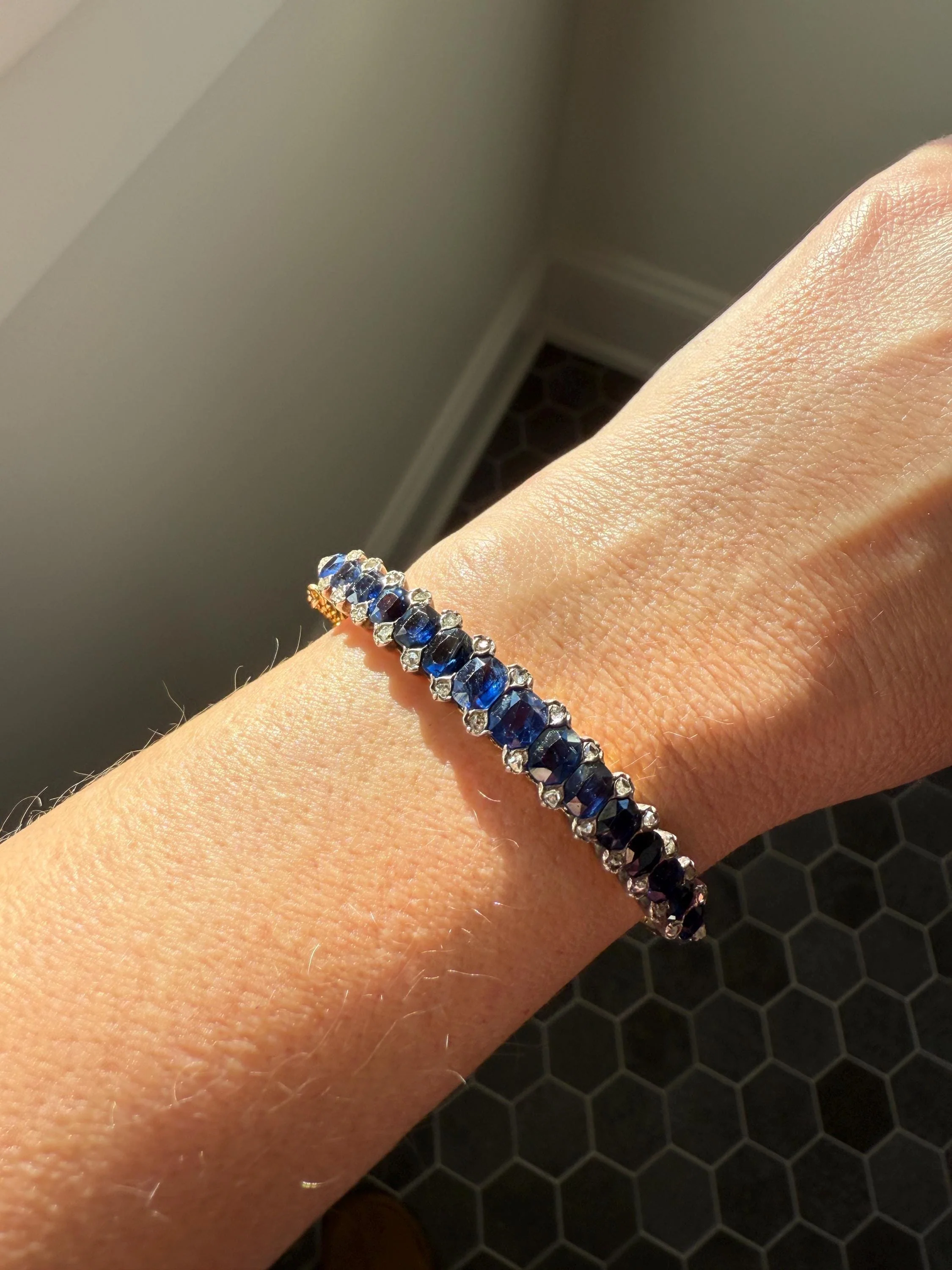 Antique 7 CARAT Natural SAPPHIRE Encrusted Hinged Bangle Bracelet 18k Gold Silver Rose Cut Spacers Gemset Prong Victorian Wriststack - Image 3