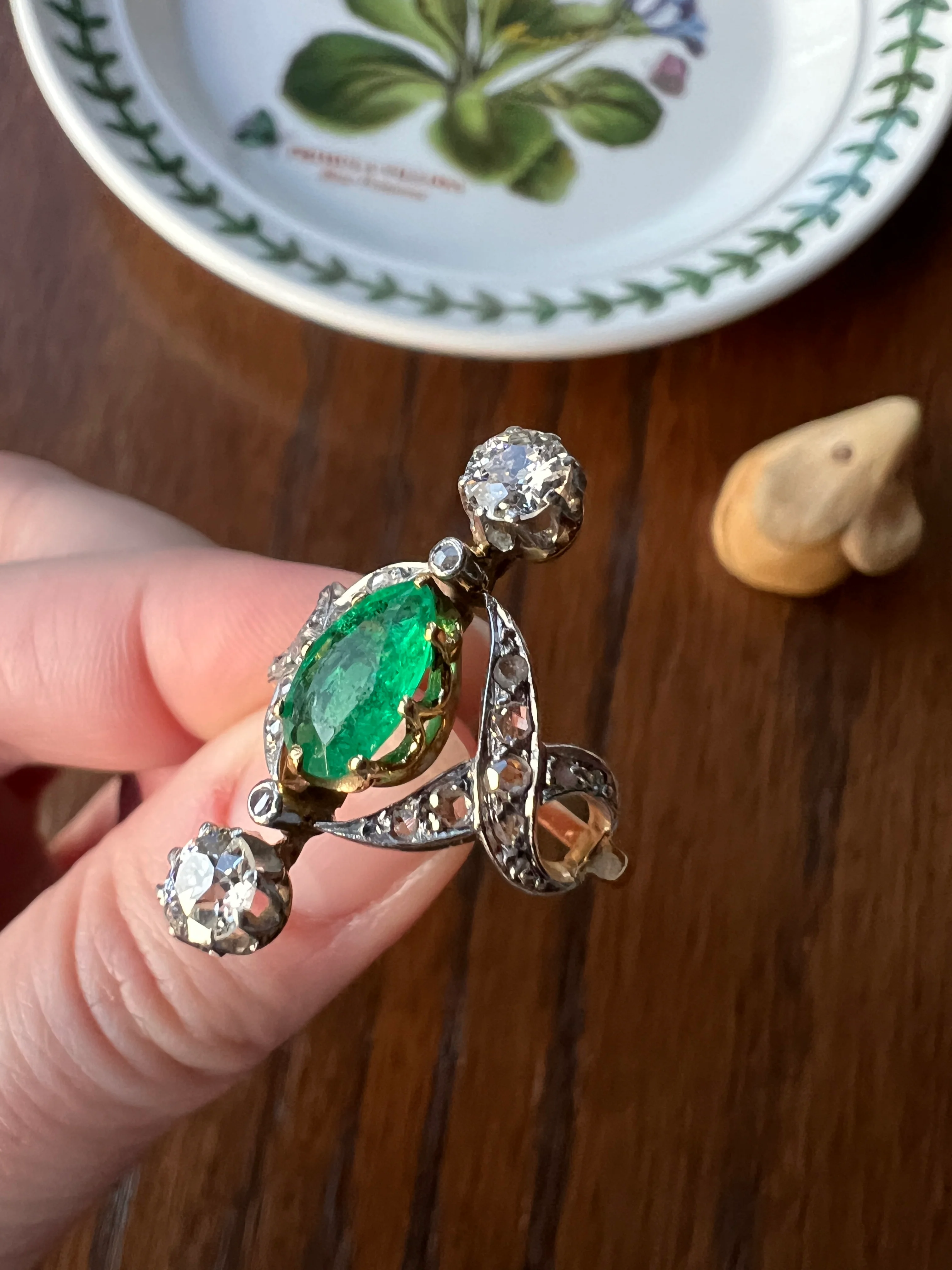 Antique Belle Epoque Pear EMERALD 1.5 Carat Rose Old Mine Cut Diamond XL Swirl Ring French 18k Gold - Image 19