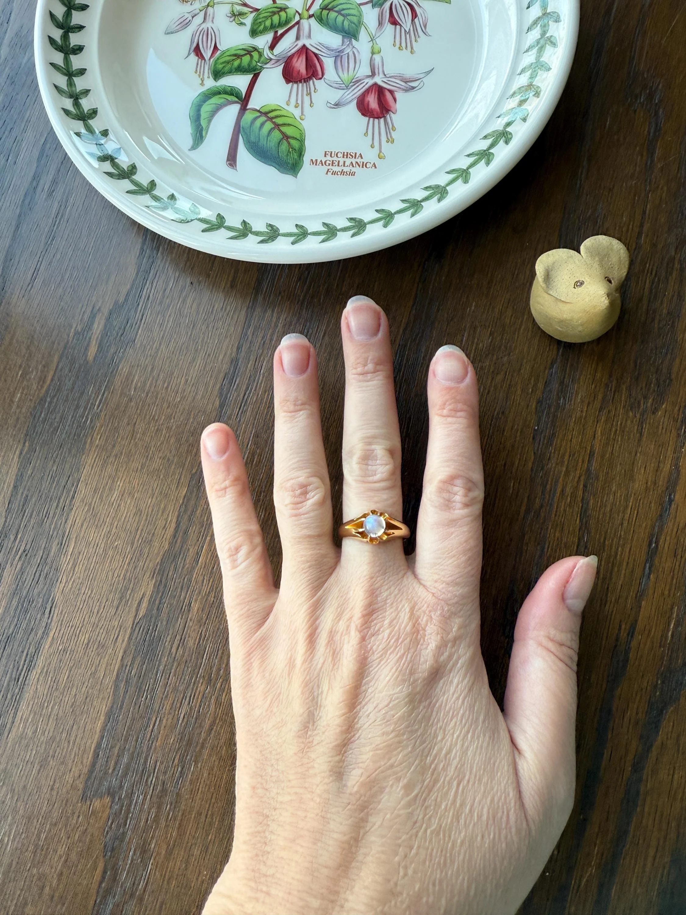 Antique Blue MOONSTONE c1900 Glowing Orb Belcher Buttercup Ring 9k Gold Buttery Band Stacker Victorian Unisex - Image 16