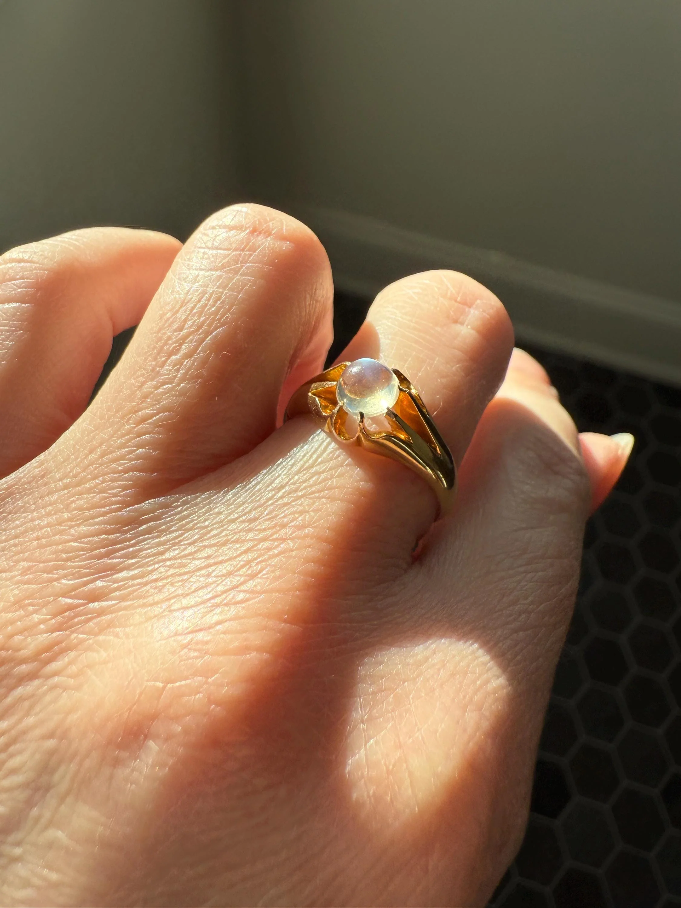 Antique Blue MOONSTONE c1900 Glowing Orb Belcher Buttercup Ring 9k Gold Buttery Band Stacker Victorian Unisex - Image 6