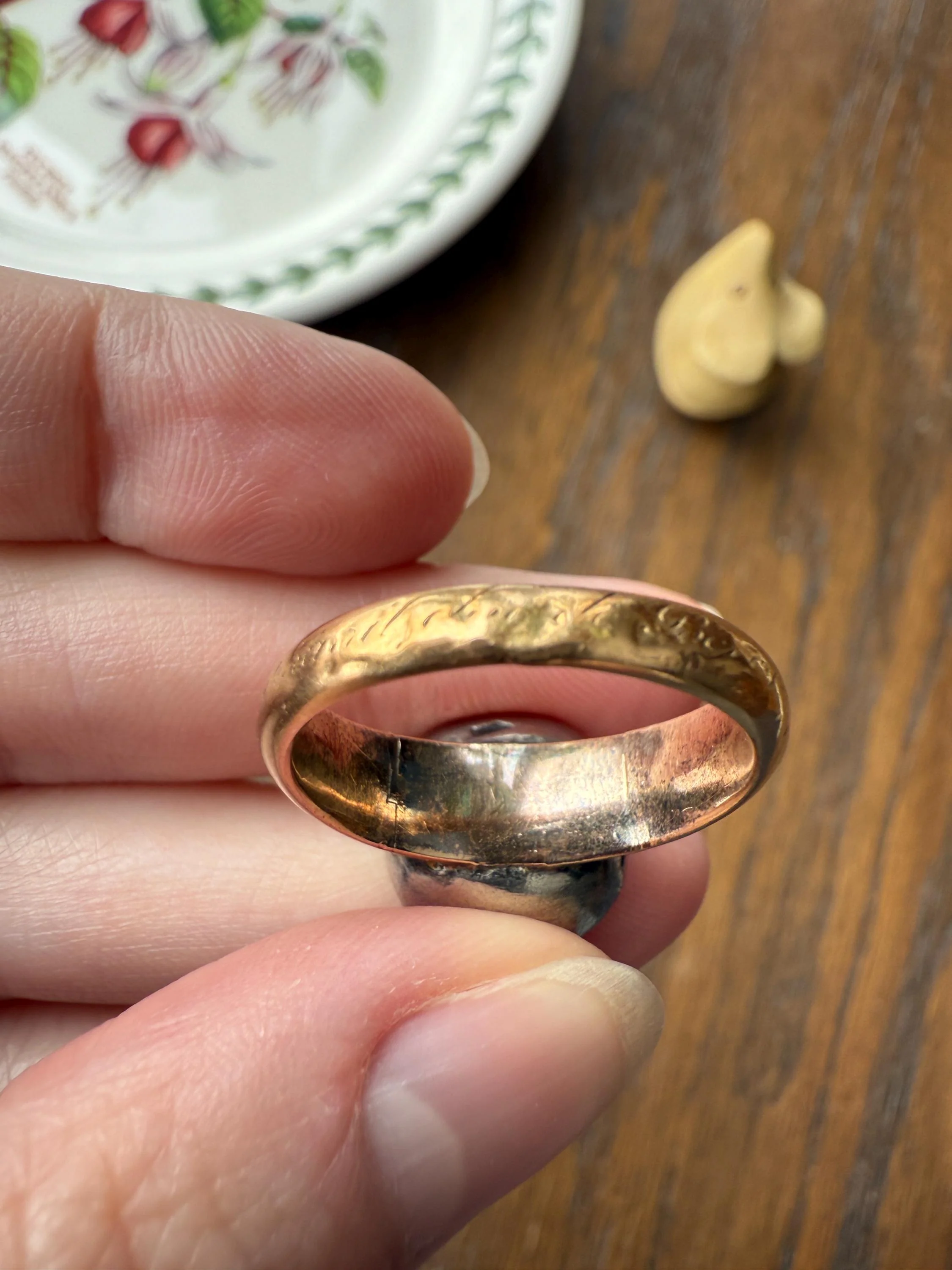 Antique Dated 1820 French Restoration Loyalty Ring Pink Topaz Quartz 18k Gold Engraved Charles Ferdinand Duke Historical Significance Militaria - Image 18