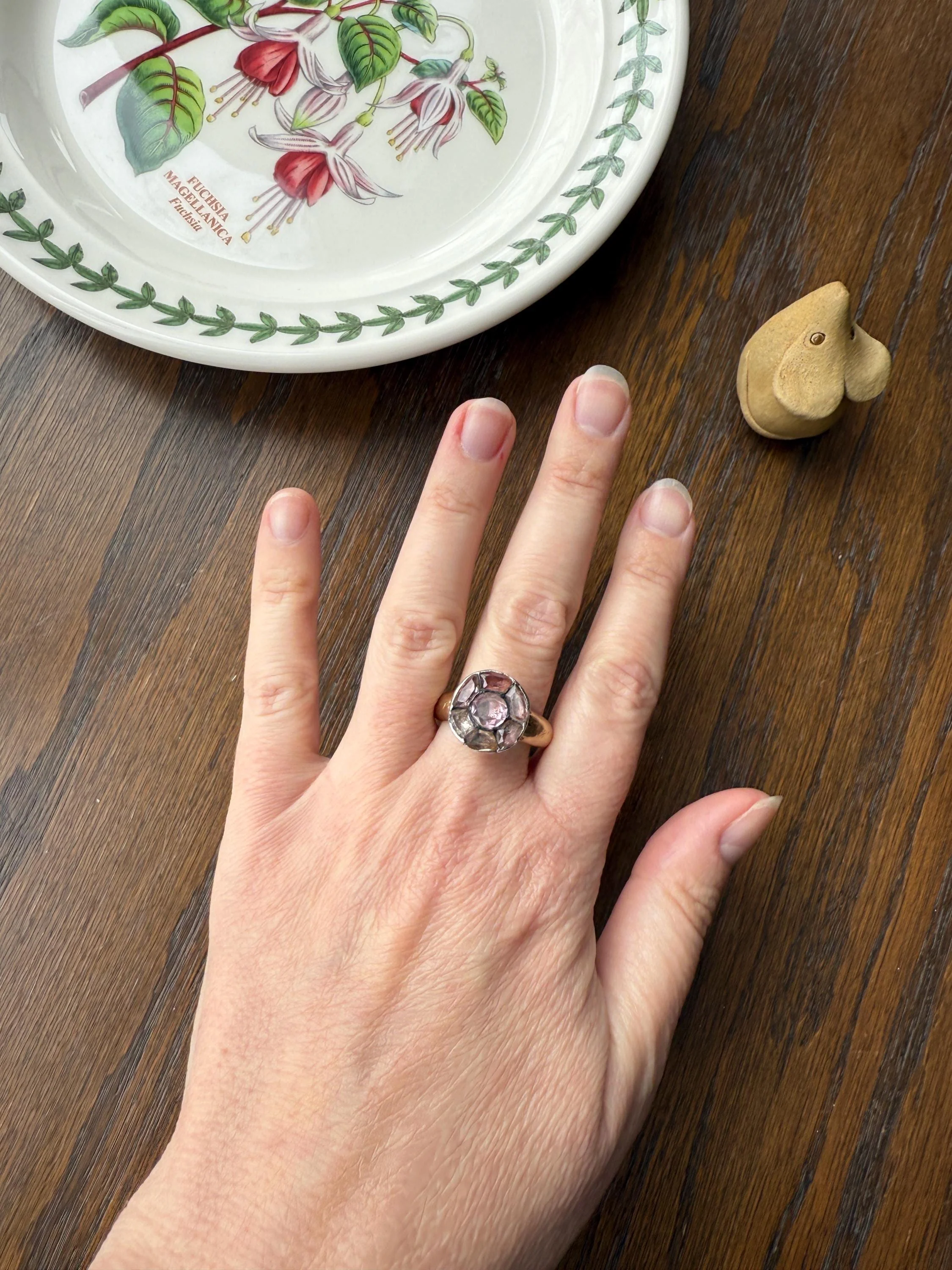 Antique Dated 1820 French Restoration Loyalty Ring Pink Topaz Quartz 18k Gold Engraved Charles Ferdinand Duke Historical Significance Militaria - Image 3