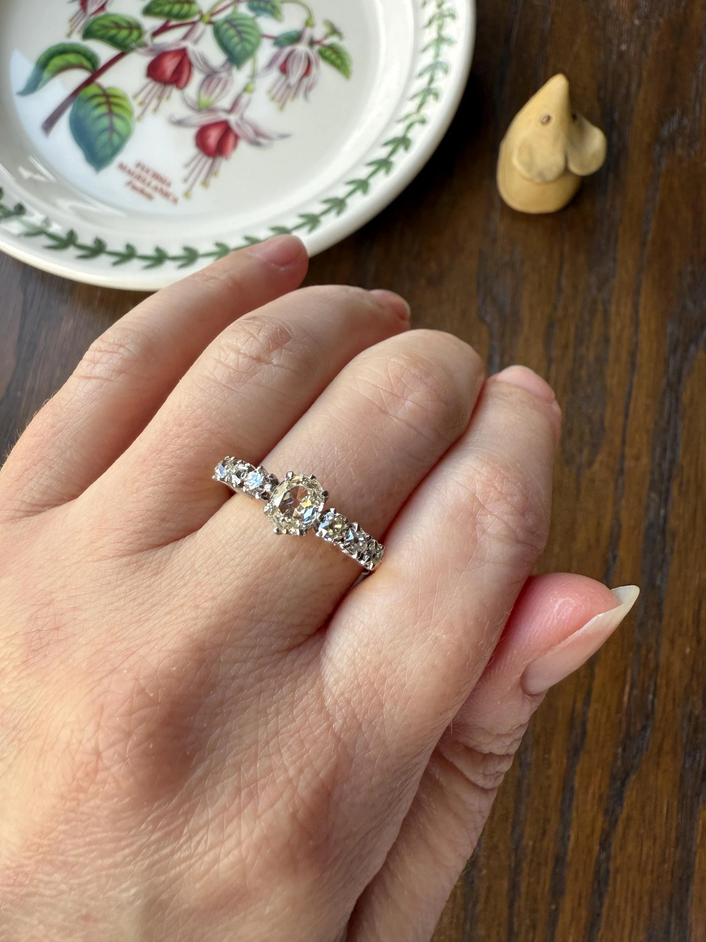 Antique Edwardian Art Deco 1.3 Carat Seven Stone Old Mine Cut Diamond Band Eye Clean Oval Center 18k Gold Platinum Prongs Tall Stacker - Image 10