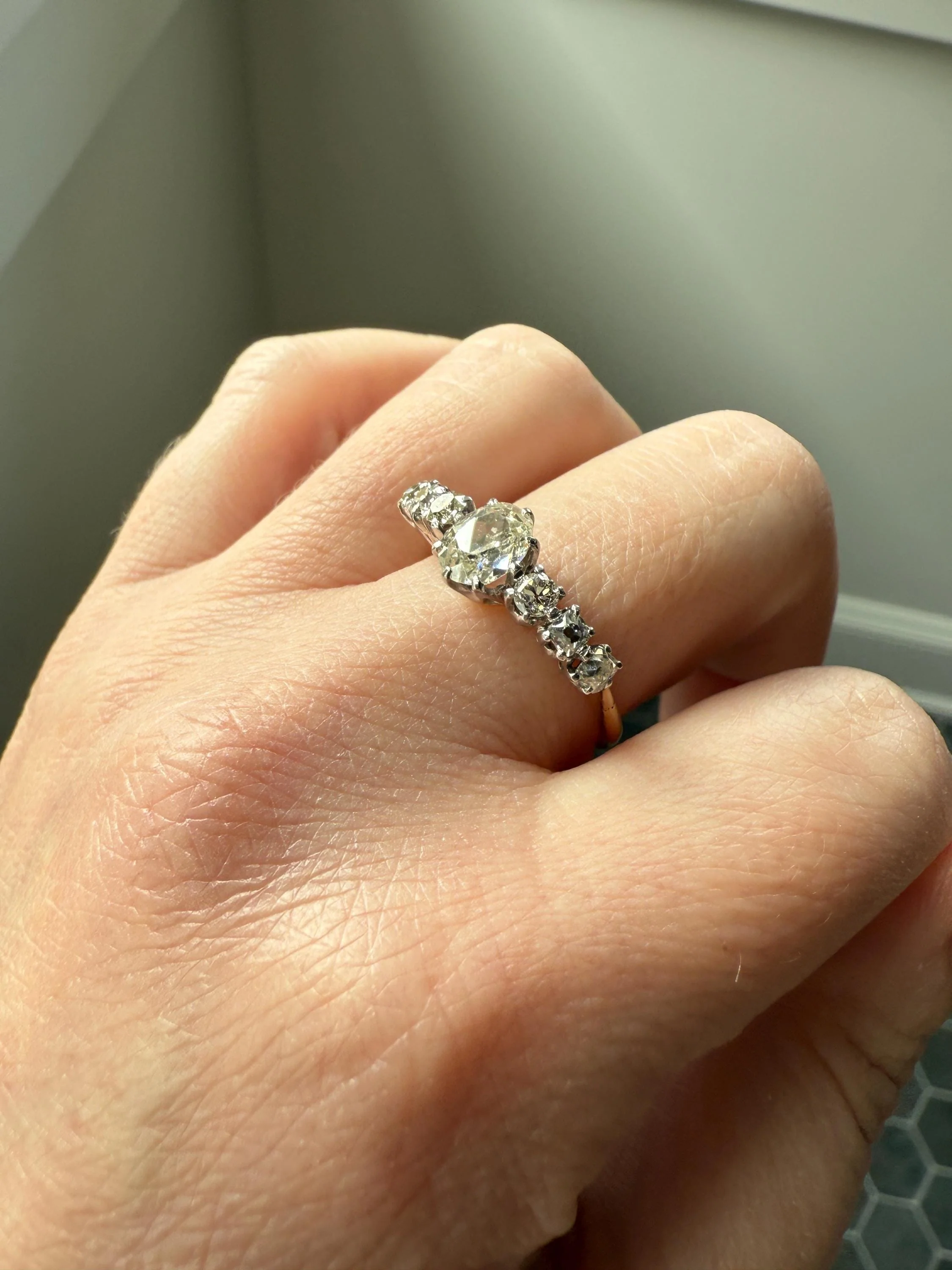 Antique Edwardian Art Deco 1.3 Carat Seven Stone Old Mine Cut Diamond Band Eye Clean Oval Center 18k Gold Platinum Prongs Tall Stacker - Image 12