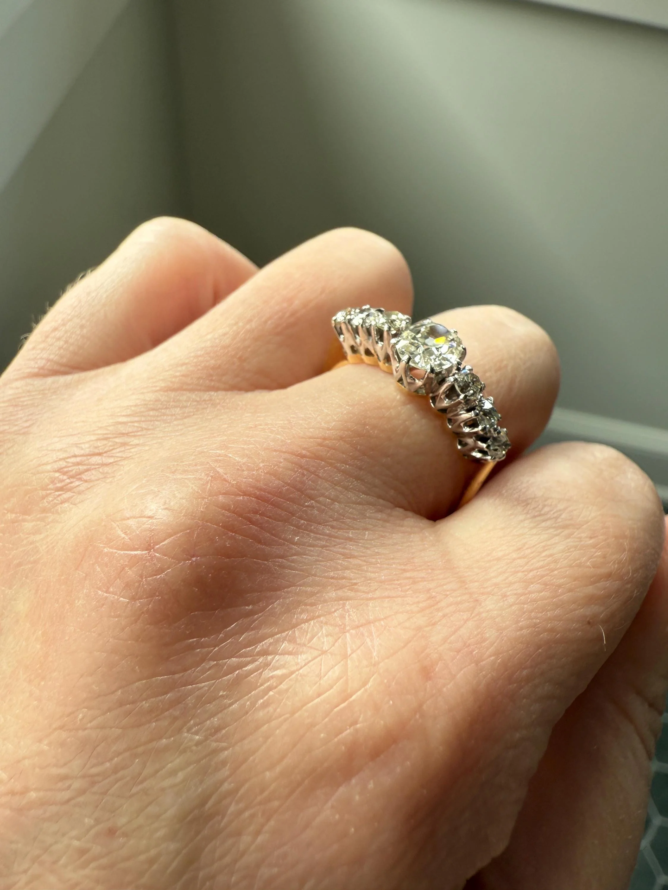 Antique Edwardian Art Deco 1.3 Carat Seven Stone Old Mine Cut Diamond Band Eye Clean Oval Center 18k Gold Platinum Prongs Tall Stacker - Image 7