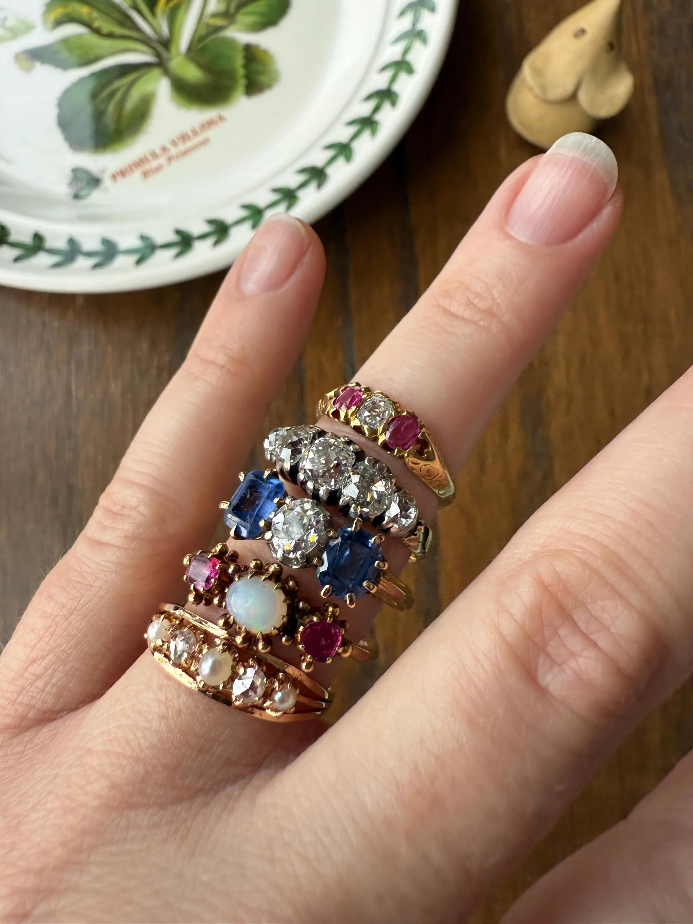 Antique Elongated Old Mine Cut DIAMOND Ruby Pink 18k Gold Three Stone Ring Stacker Band Victorian Pinky Midi Engraved Knife Edge Shoulders - Image 7