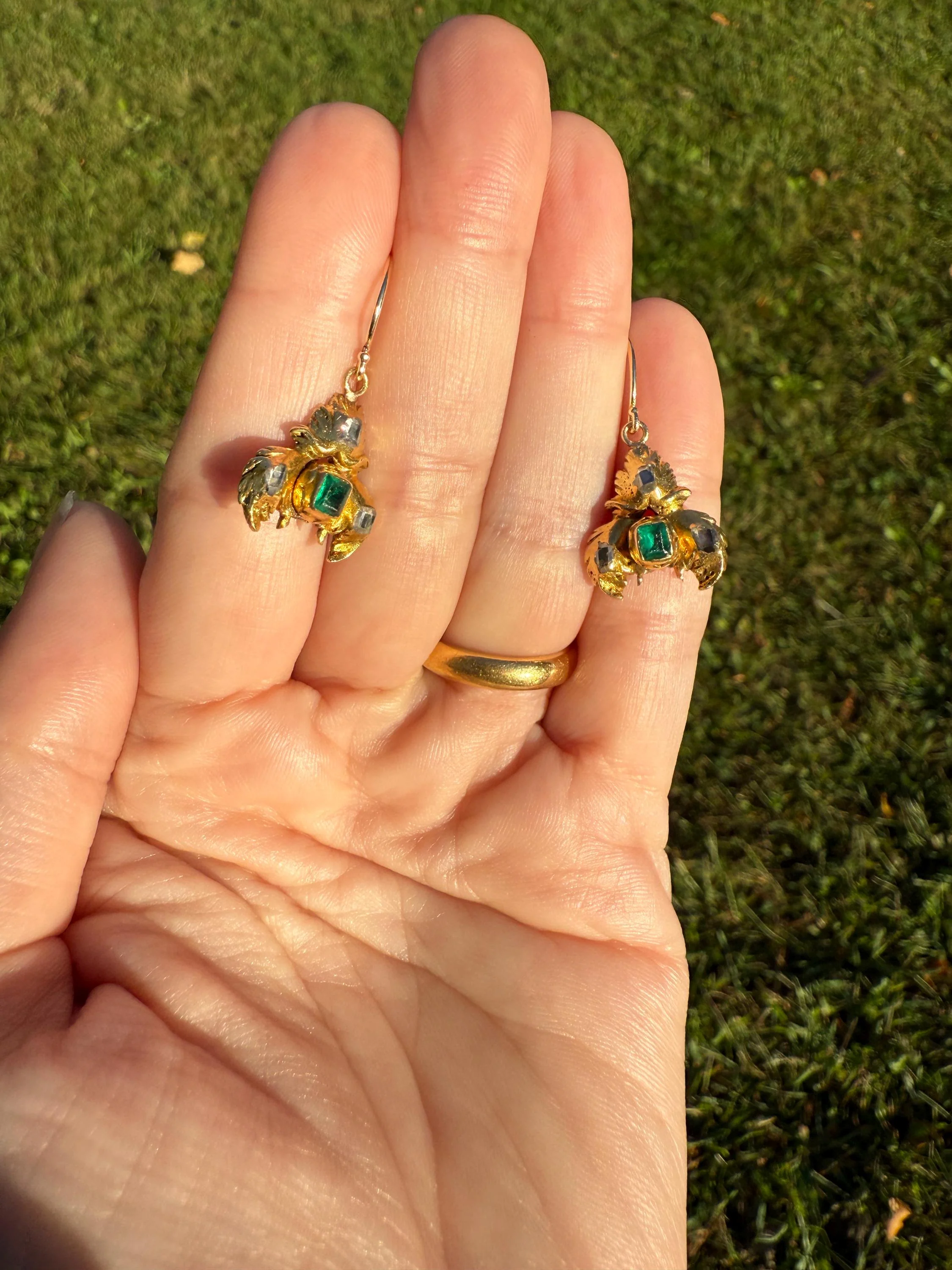 Antique EMERALD Table Cut DIAMOND Enamel Backed 18k Gold & 14k Dangle EARRINGS Georgian Renaissance Revival Green One of a Kind - Image 5