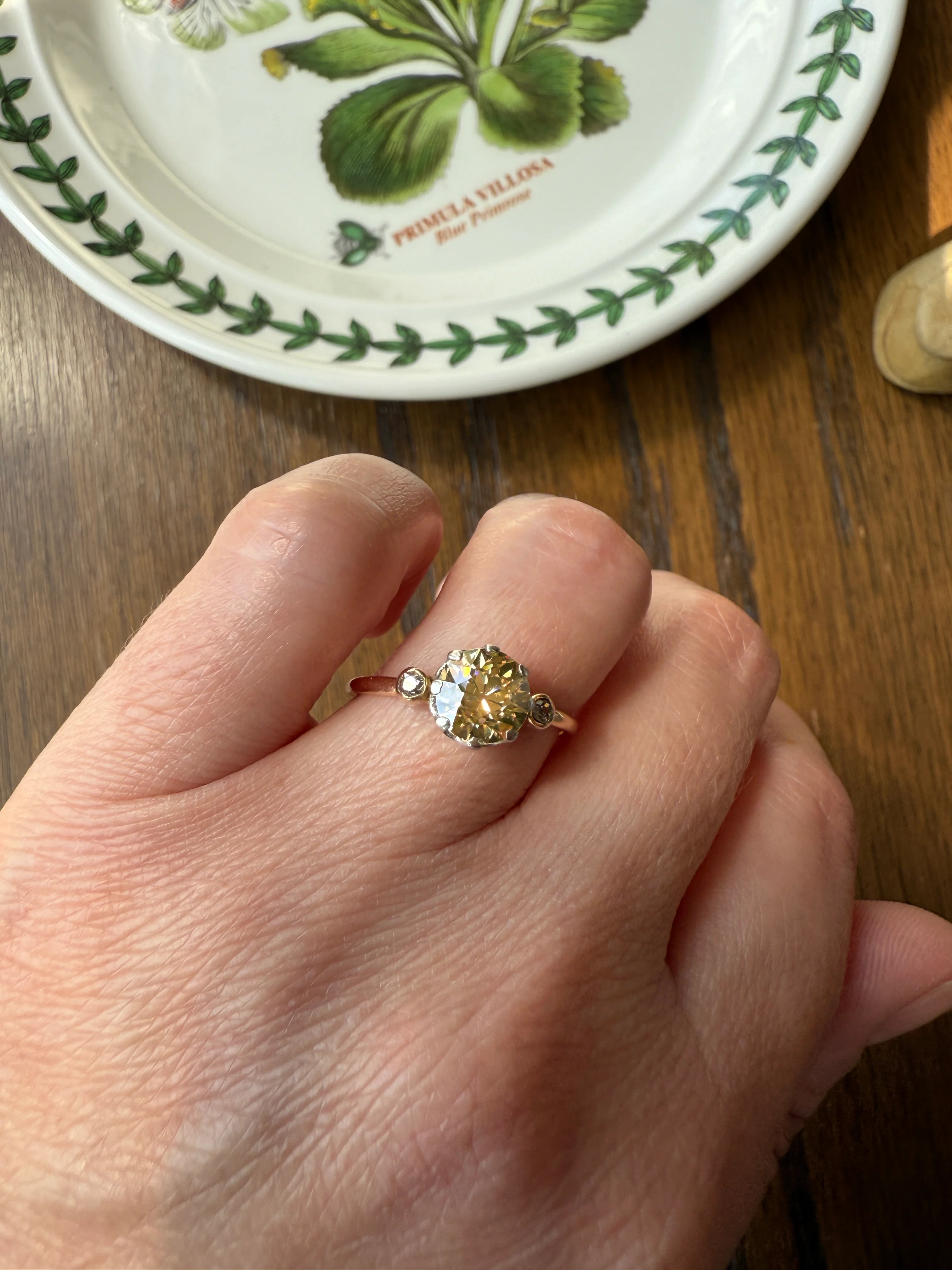 Antique Eye Clean Color Change 1.5 Carat Antique Fancy Champagne Green Yellow Old Mine Cut DIAMOND Solitaire Ring Three Stone 18k Gold - Image 12