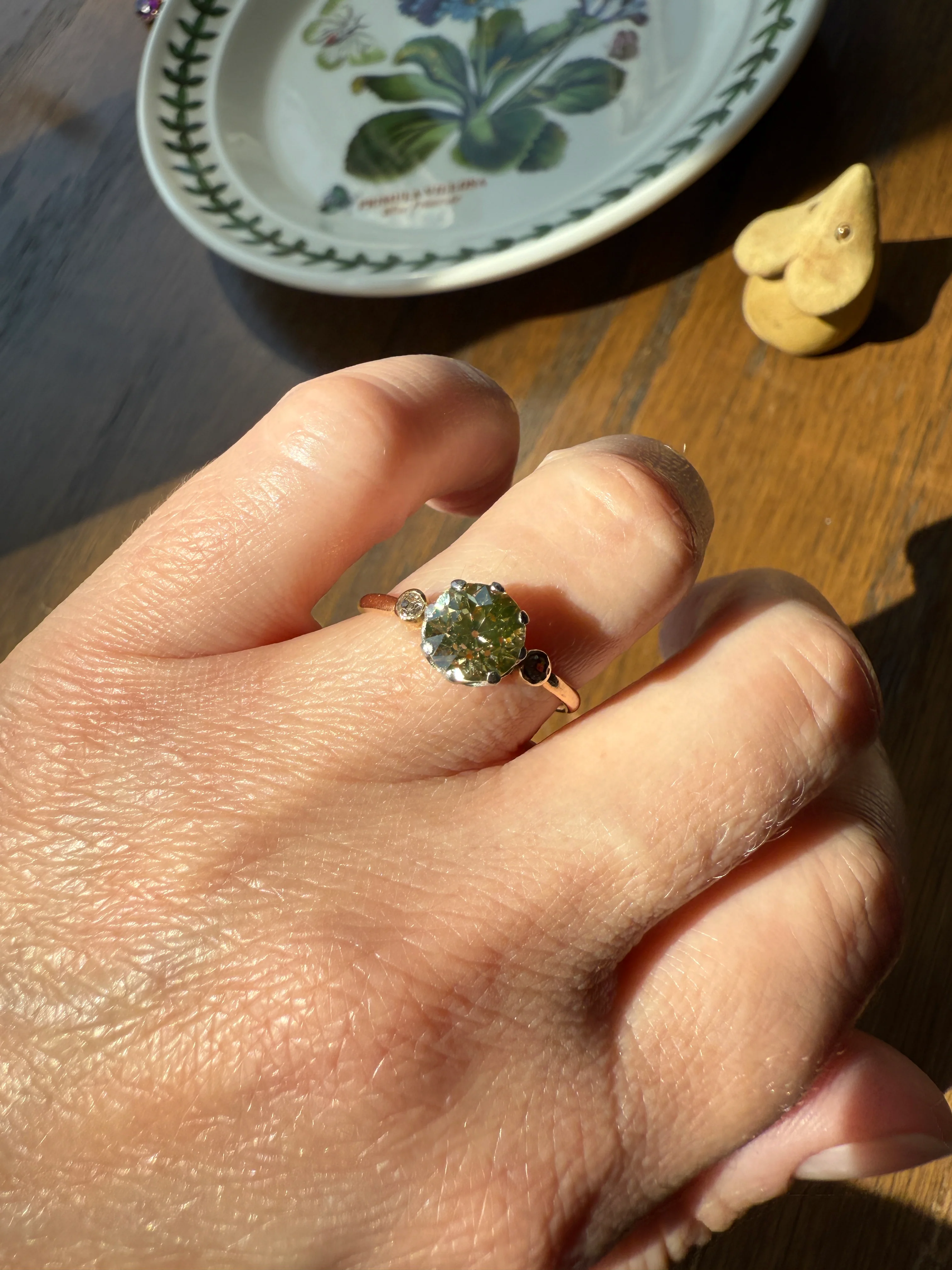 Antique Eye Clean Color Change 1.5 Carat Antique Fancy Champagne Green Yellow Old Mine Cut DIAMOND Solitaire Ring Three Stone 18k Gold - Image 13