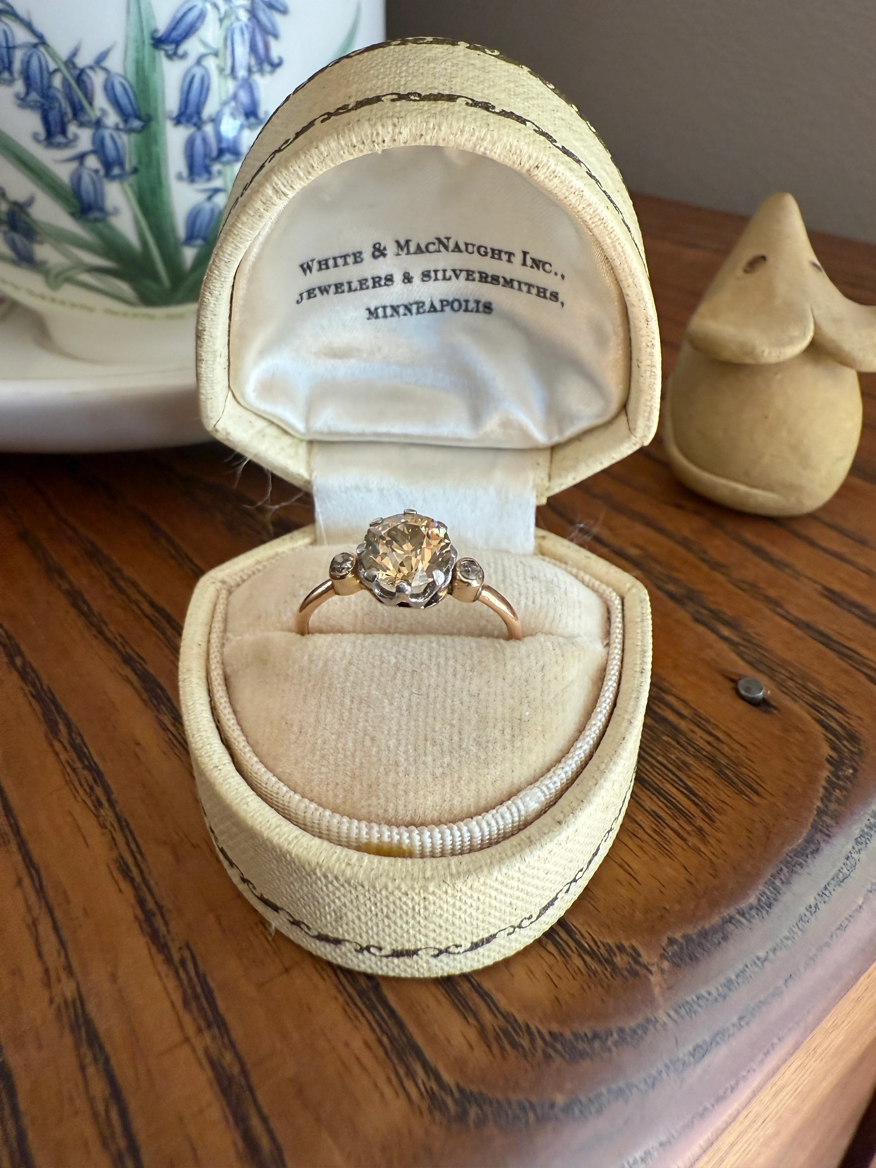 Antique Eye Clean Color Change 1.5 Carat Antique Fancy Champagne Green Yellow Old Mine Cut DIAMOND Solitaire Ring Three Stone 18k Gold - Image 20