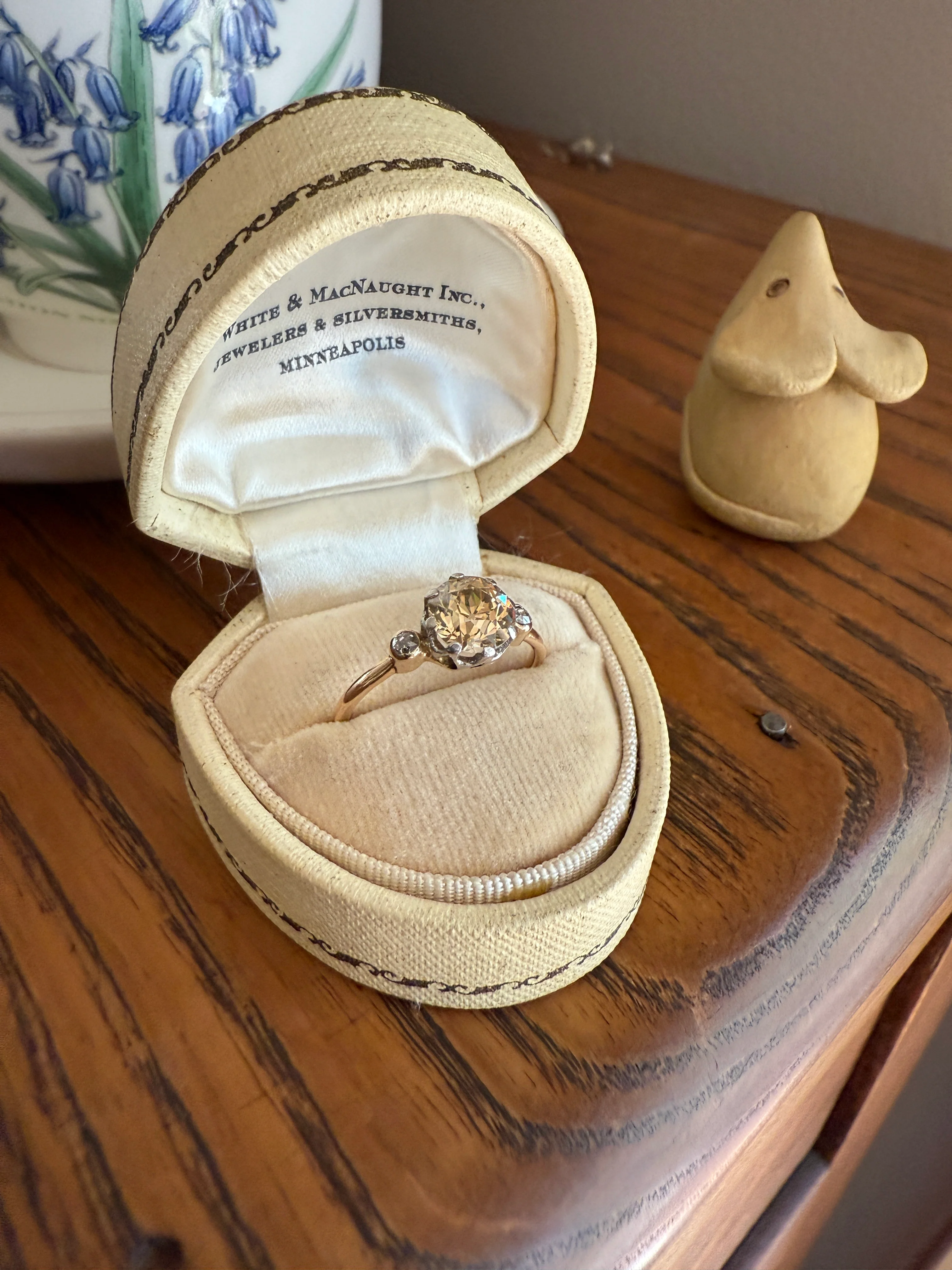Antique Eye Clean Color Change 1.5 Carat Antique Fancy Champagne Green Yellow Old Mine Cut DIAMOND Solitaire Ring Three Stone 18k Gold - Image 21