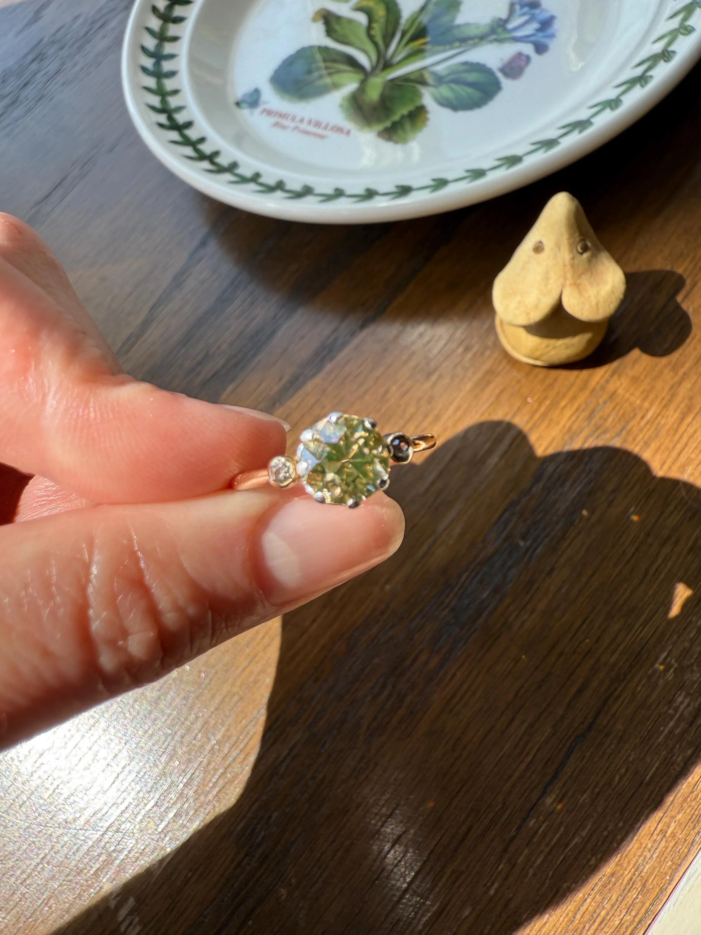 Antique Eye Clean Color Change 1.5 Carat Antique Fancy Champagne Green Yellow Old Mine Cut DIAMOND Solitaire Ring Three Stone 18k Gold - Image 3