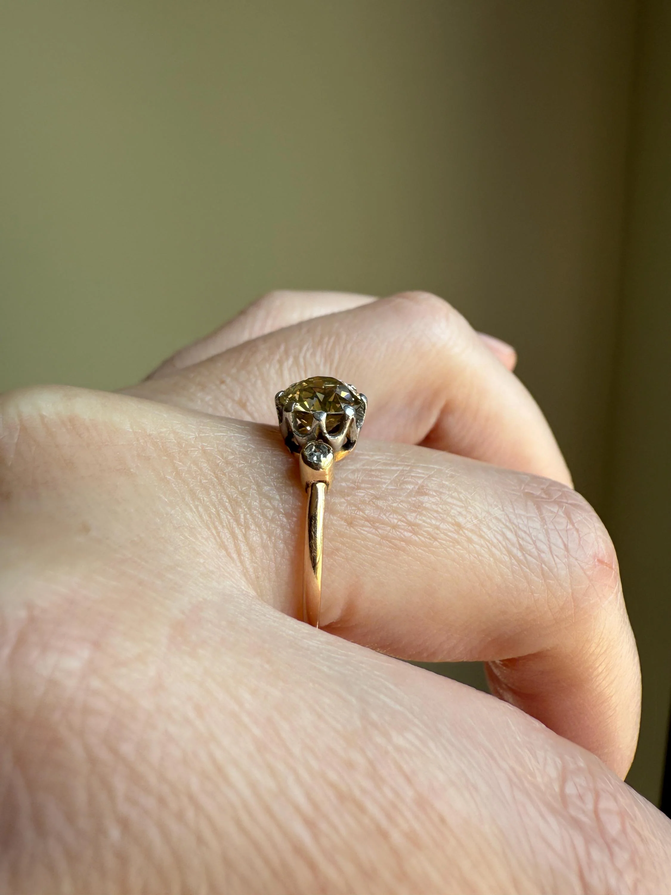 Antique Eye Clean Color Change 1.5 Carat Antique Fancy Champagne Green Yellow Old Mine Cut DIAMOND Solitaire Ring Three Stone 18k Gold - Image 5